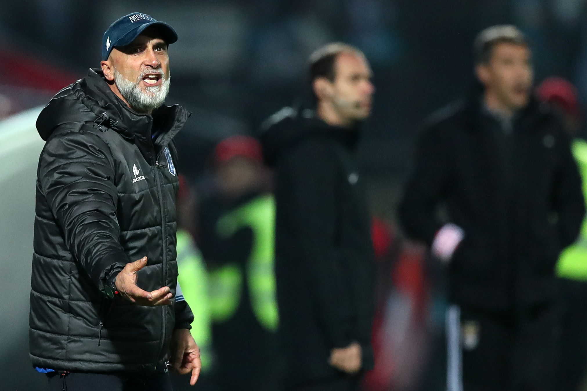 Treinador Álvaro Pacheco renova com Vizela até ao final da época 2022/23