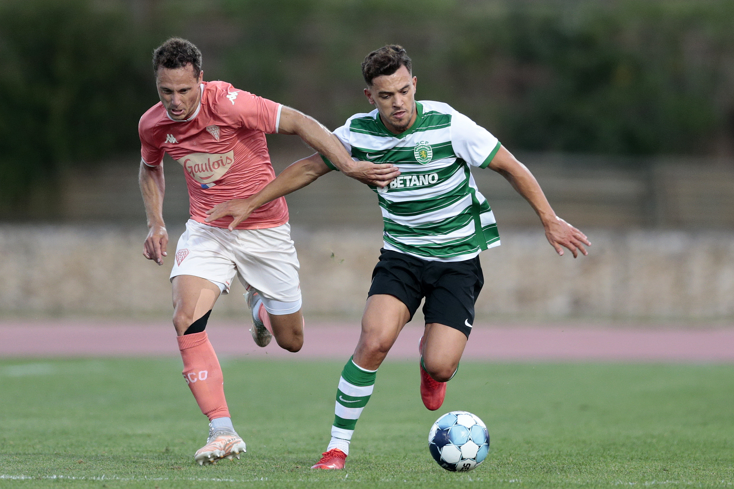 Sporting vence Angers em jogo de preparação