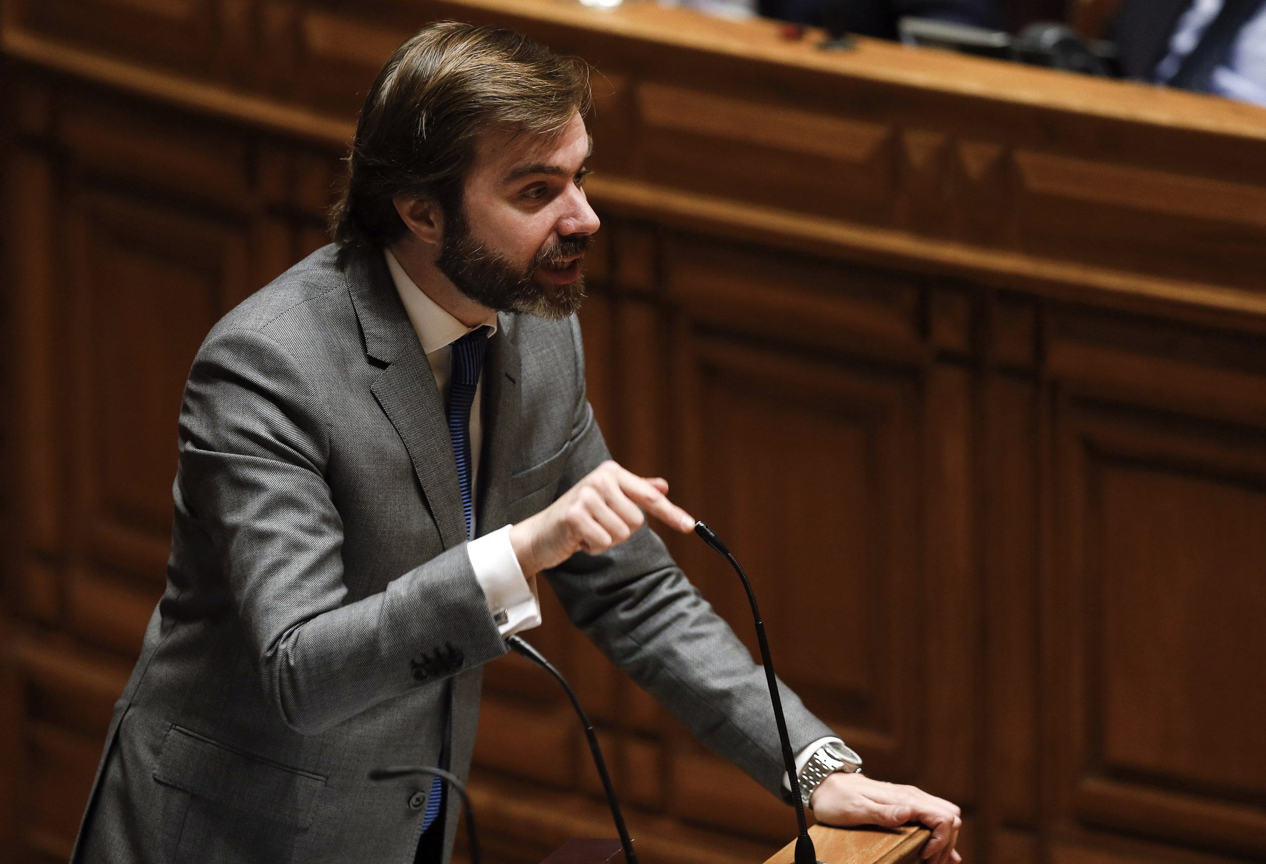 CGD: emissão de dívida “é muito pior do que aquela que foi feita pelo Governo anterior”, critica o CDS