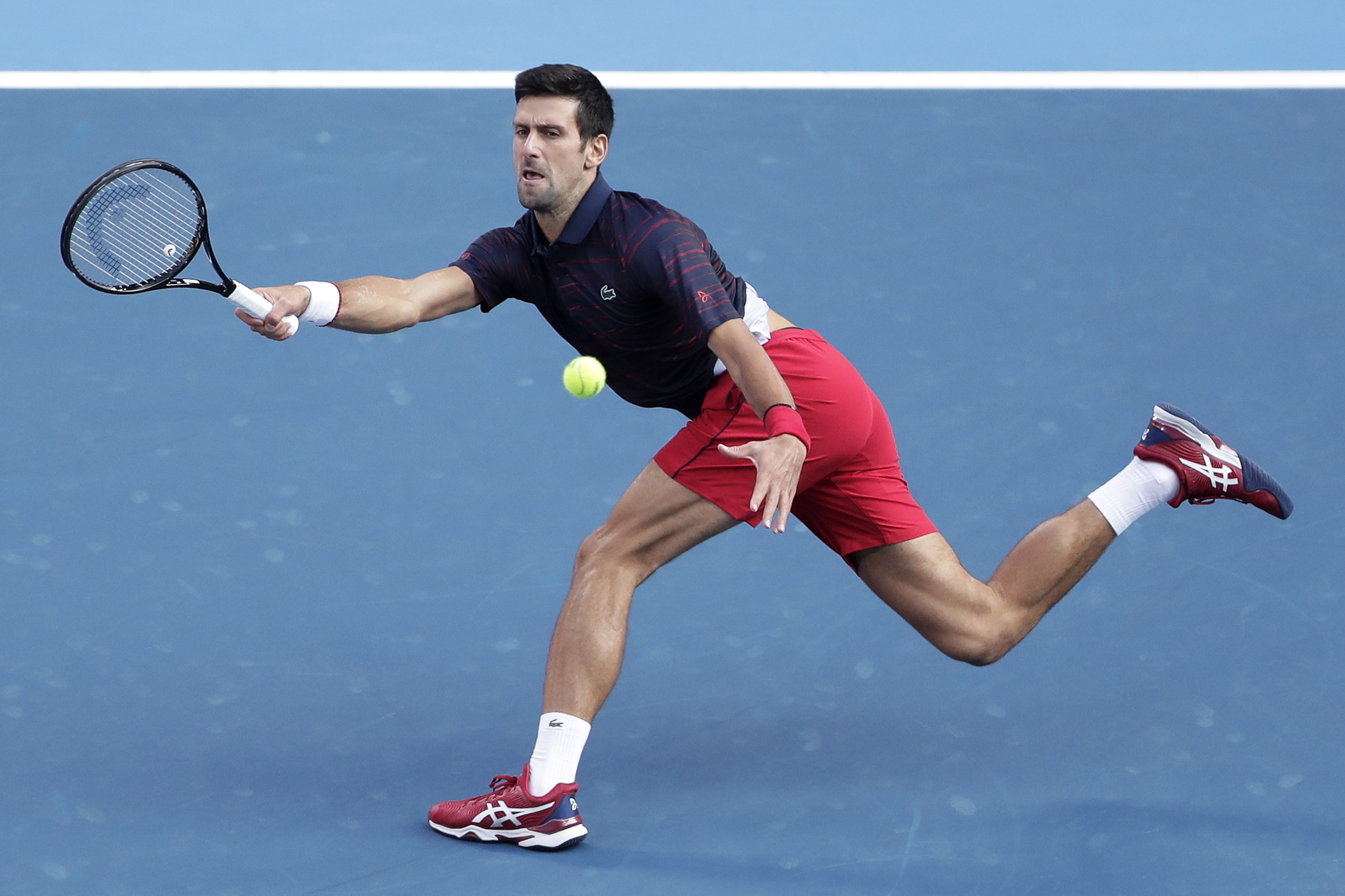 Ténis. Djokovic perde em Xangai e ‘oferece’ número um mundial a Nadal