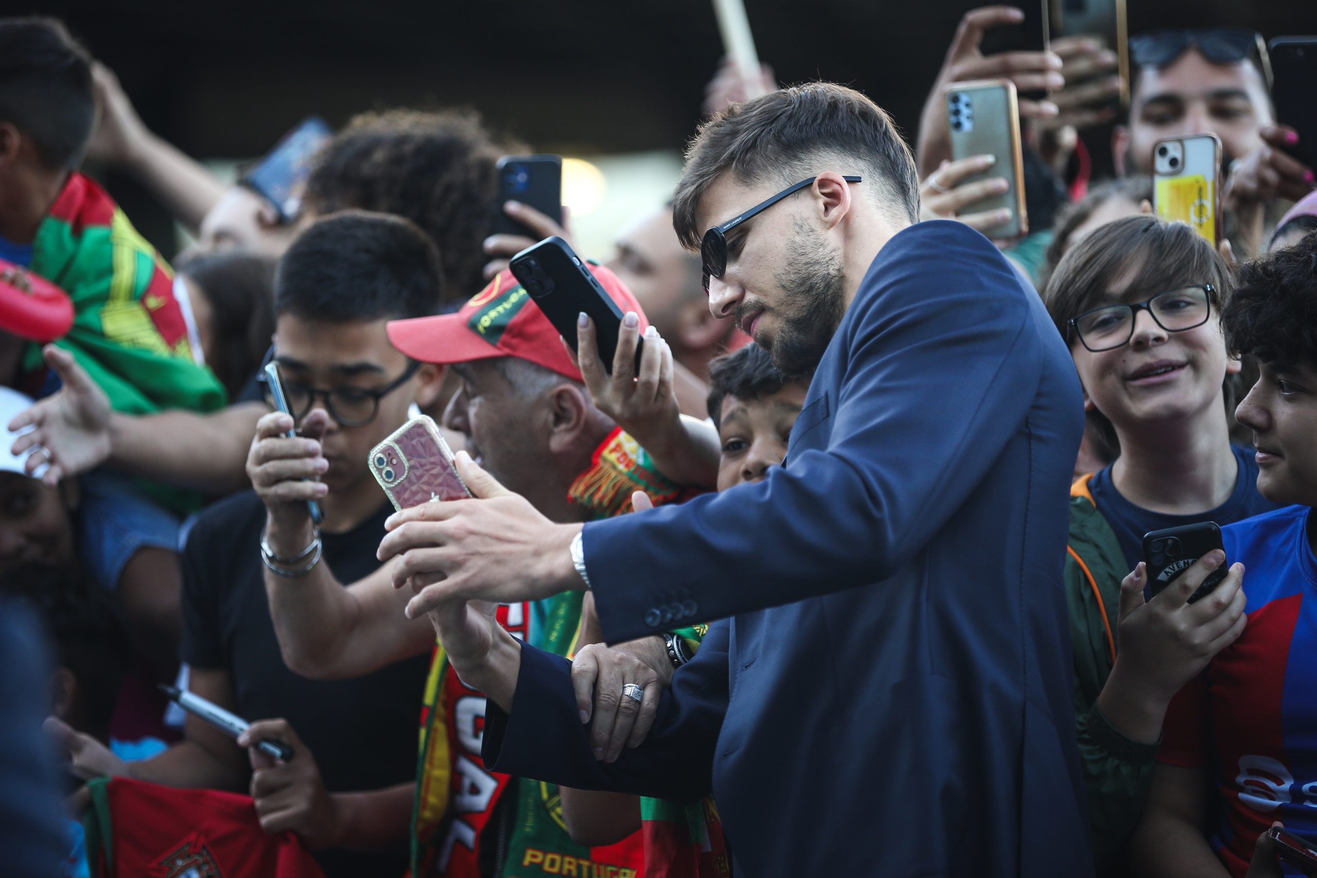 As imagens da chegada da seleção nacional a Lisboa