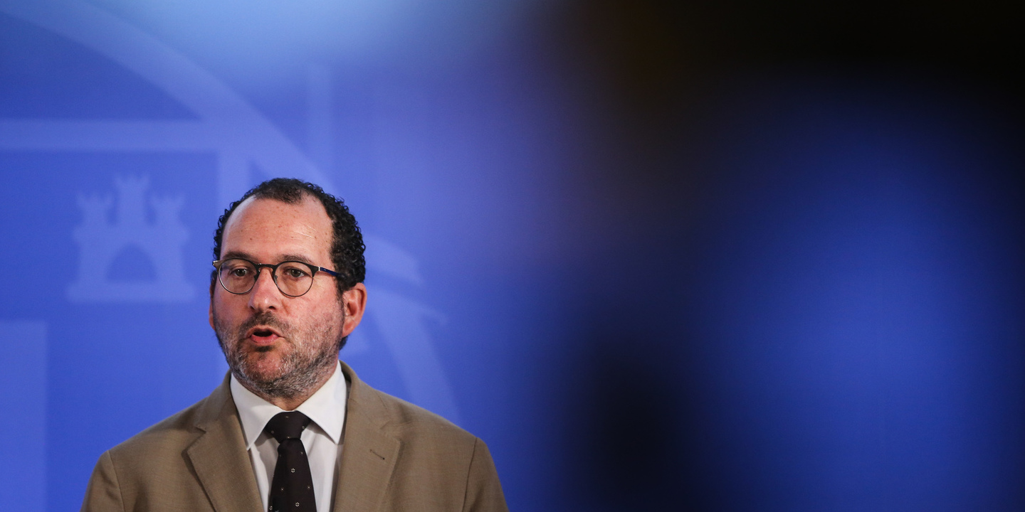 Ministro da Educação não revelou aos sindicatos alterações ao diploma. “Saímos daqui sem saber mais do que aquilo que sabíamos”