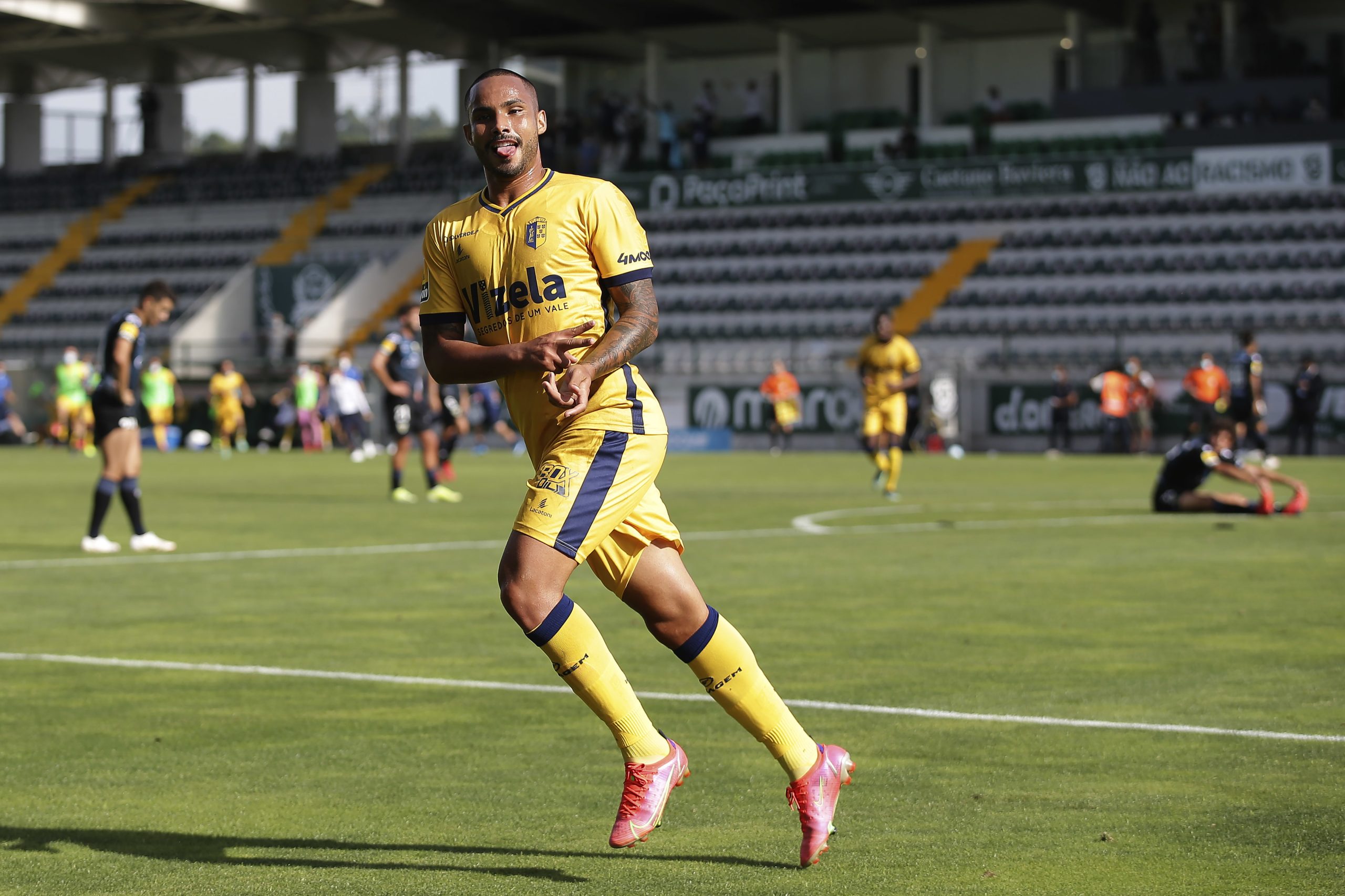 I Liga. Schettine garante triunfo do Vizela com golo no último minuto de compensação
