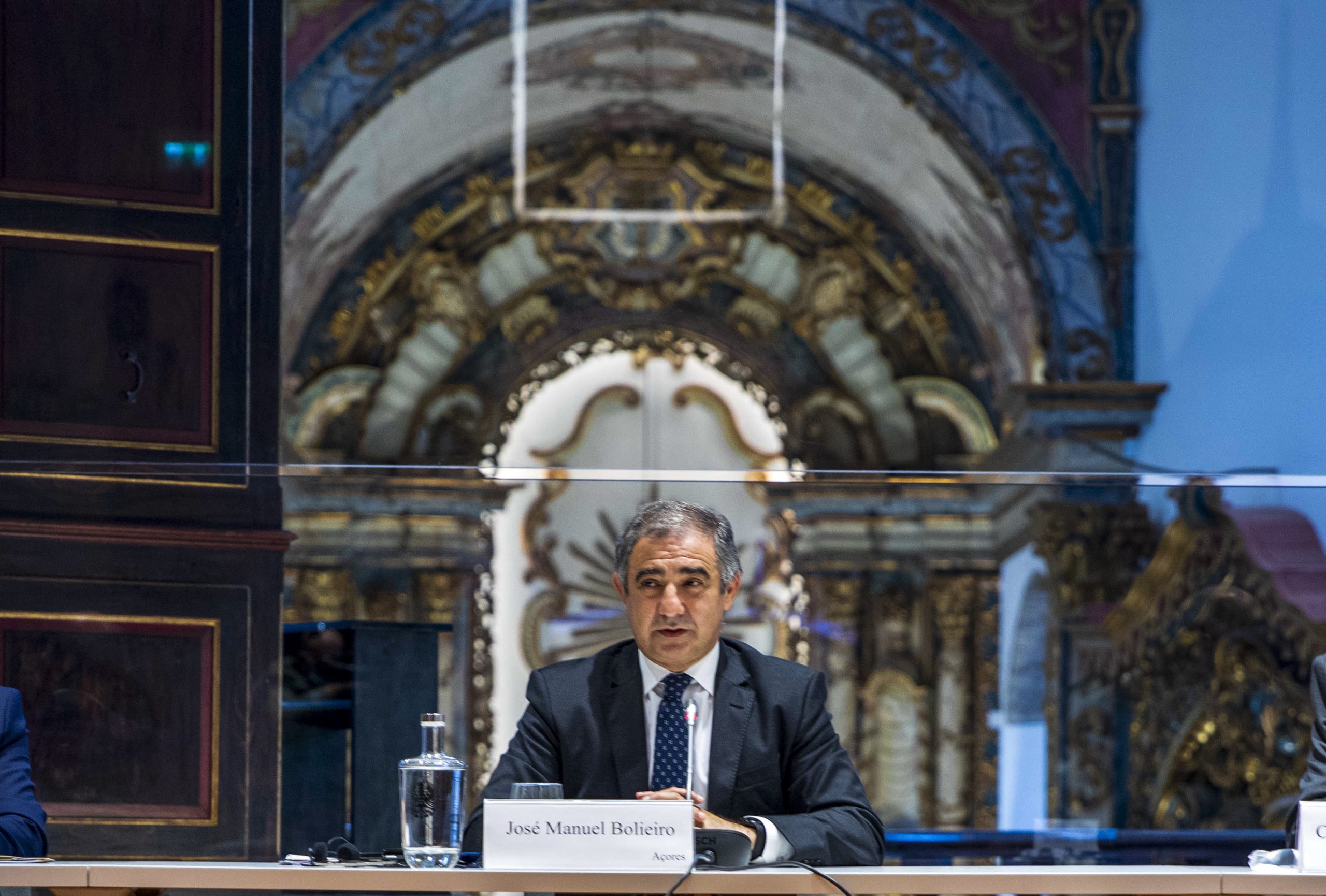 Açores: Bolieiro diz que negociações do Orçamento são agora “questão parlamentar”