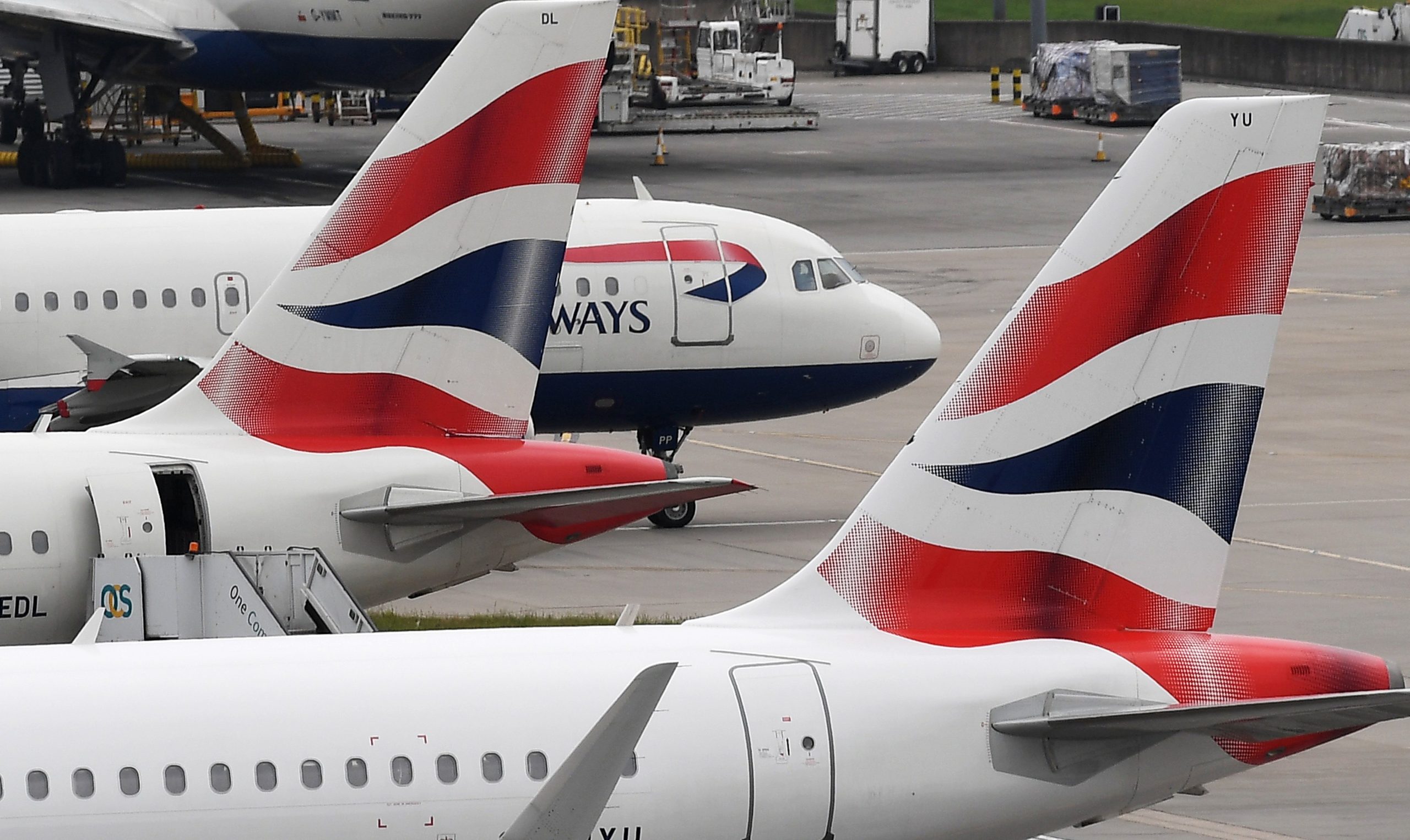 À boleia da tempestade. British Airways bate recorde de voo entre Nova Iorque e Londres