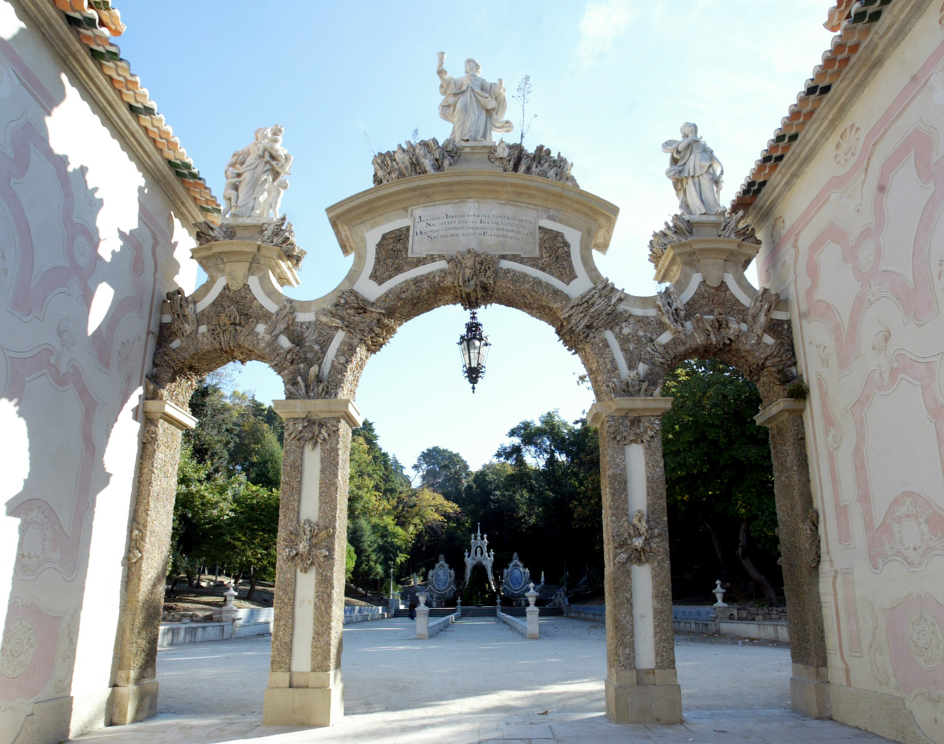 Autárquicas: Câmara de Coimbra notifica candidatura por estragos no Jardim da Sereia
