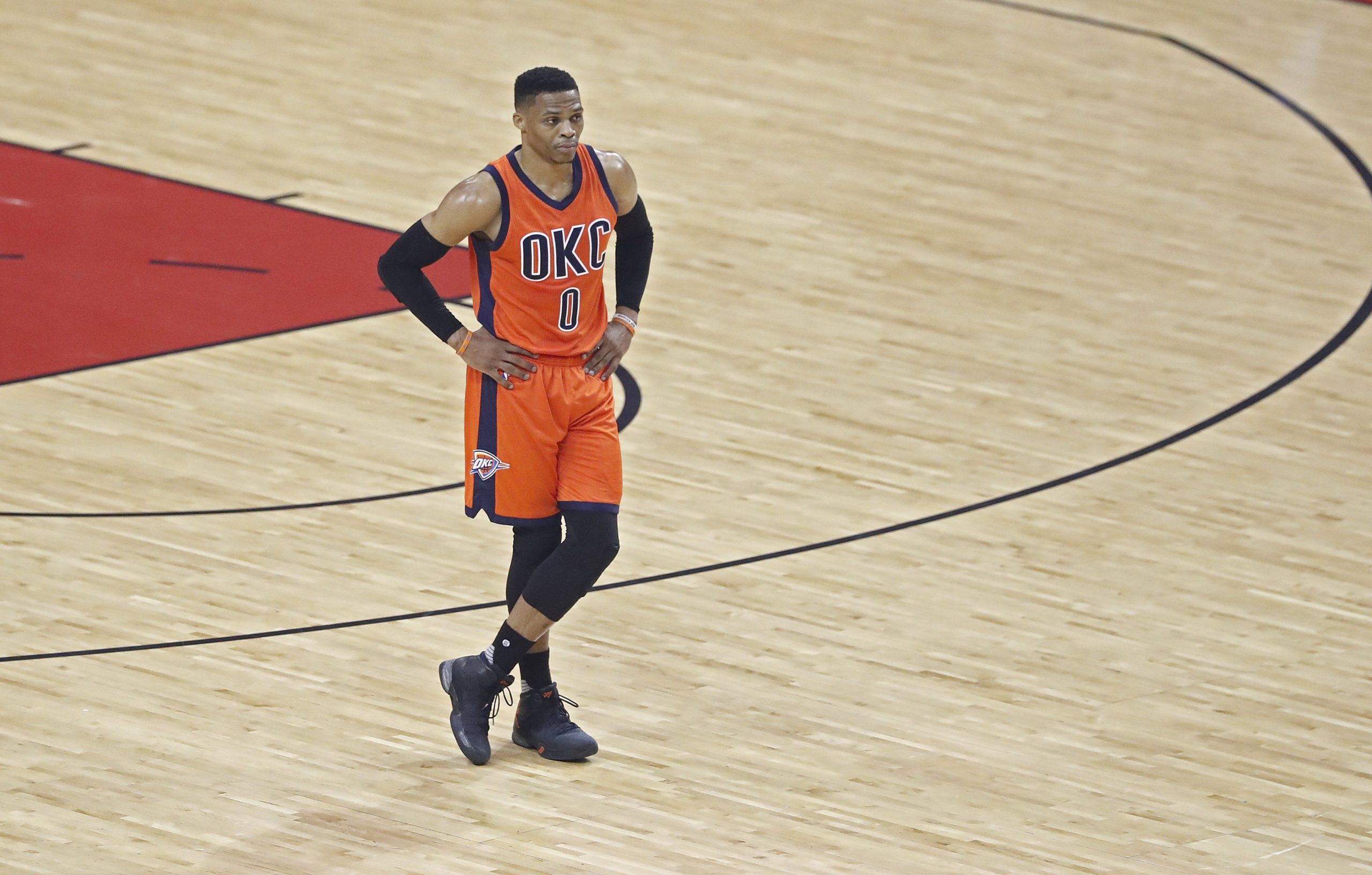 NBA: Russell Westbrook eleito jogador mais valioso da época