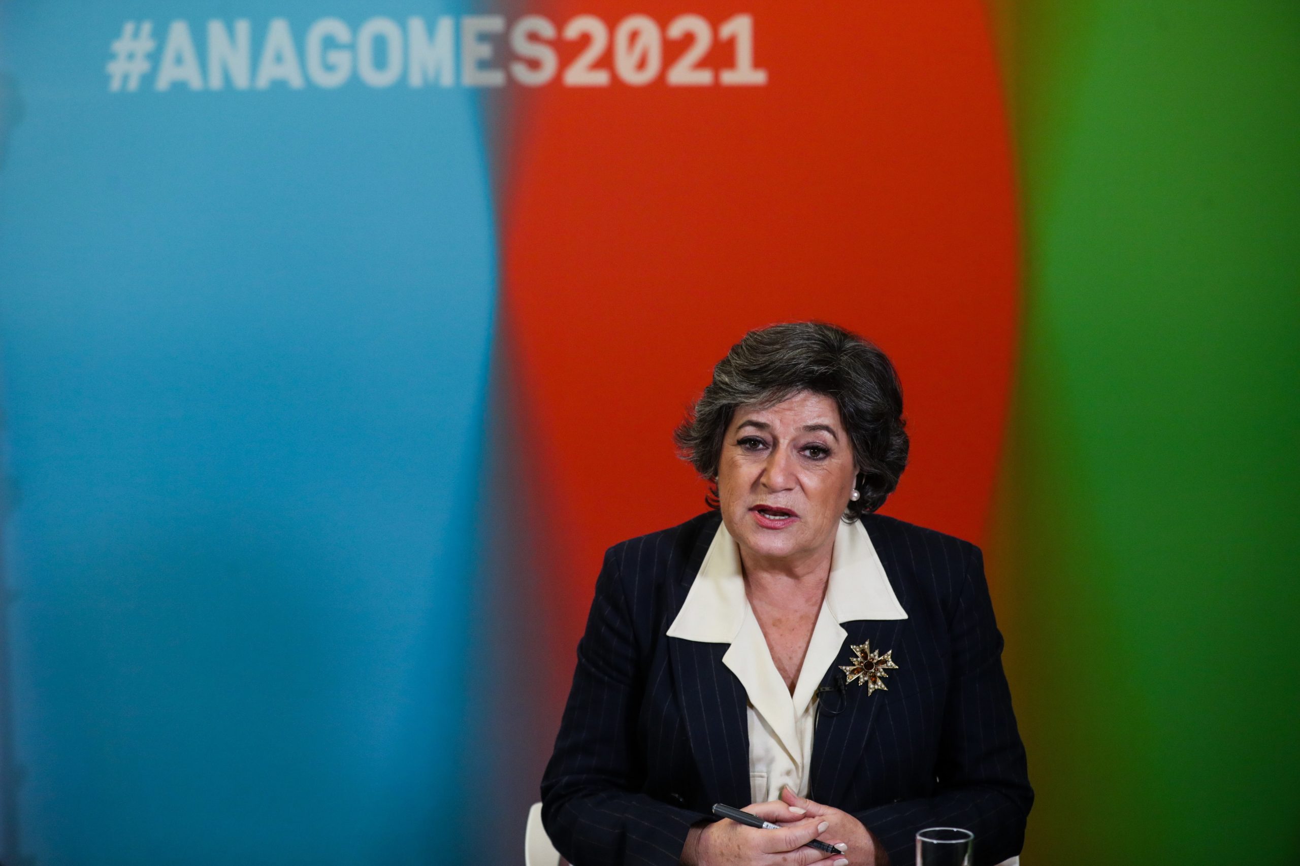 Presidenciais: Ana Gomes teme que processos BES e Operação Marquês acabem como o dos submarinos