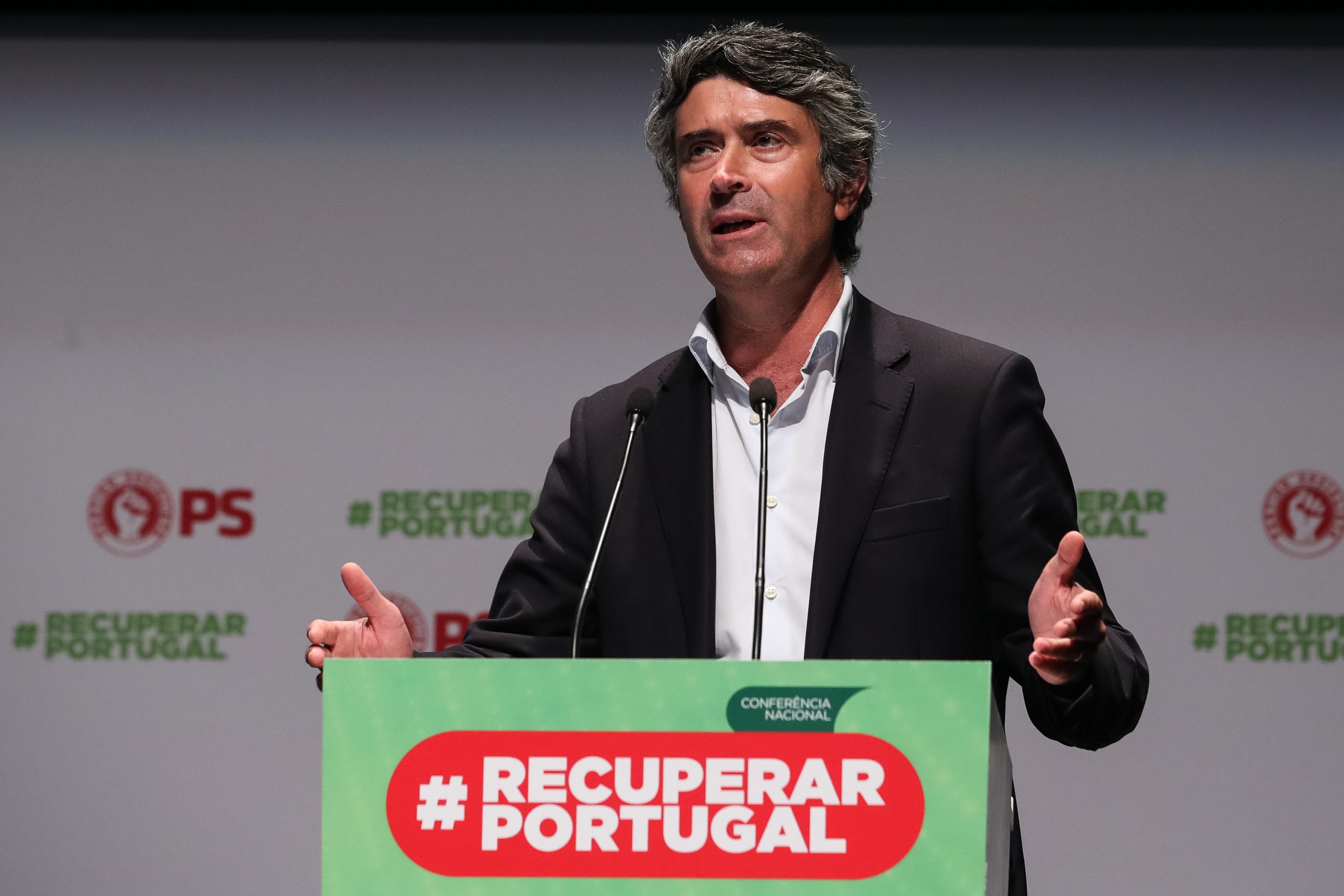 OE2021: PS acusa Rio de abandonar defesa do “valor do interesse nacional”