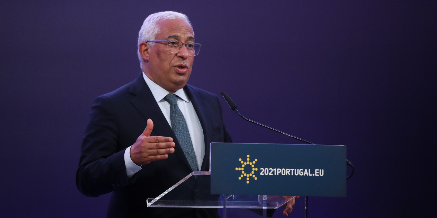 Costa confiante na capacidade da indústria europeia para aumentar produção de vacinas