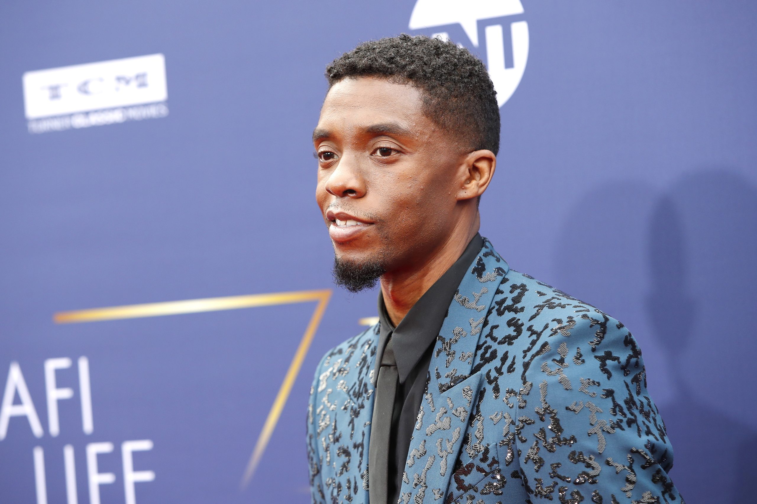 Estrela de “Pantera Negra” Chadwick Boseman morre de cancro aos 43 anos