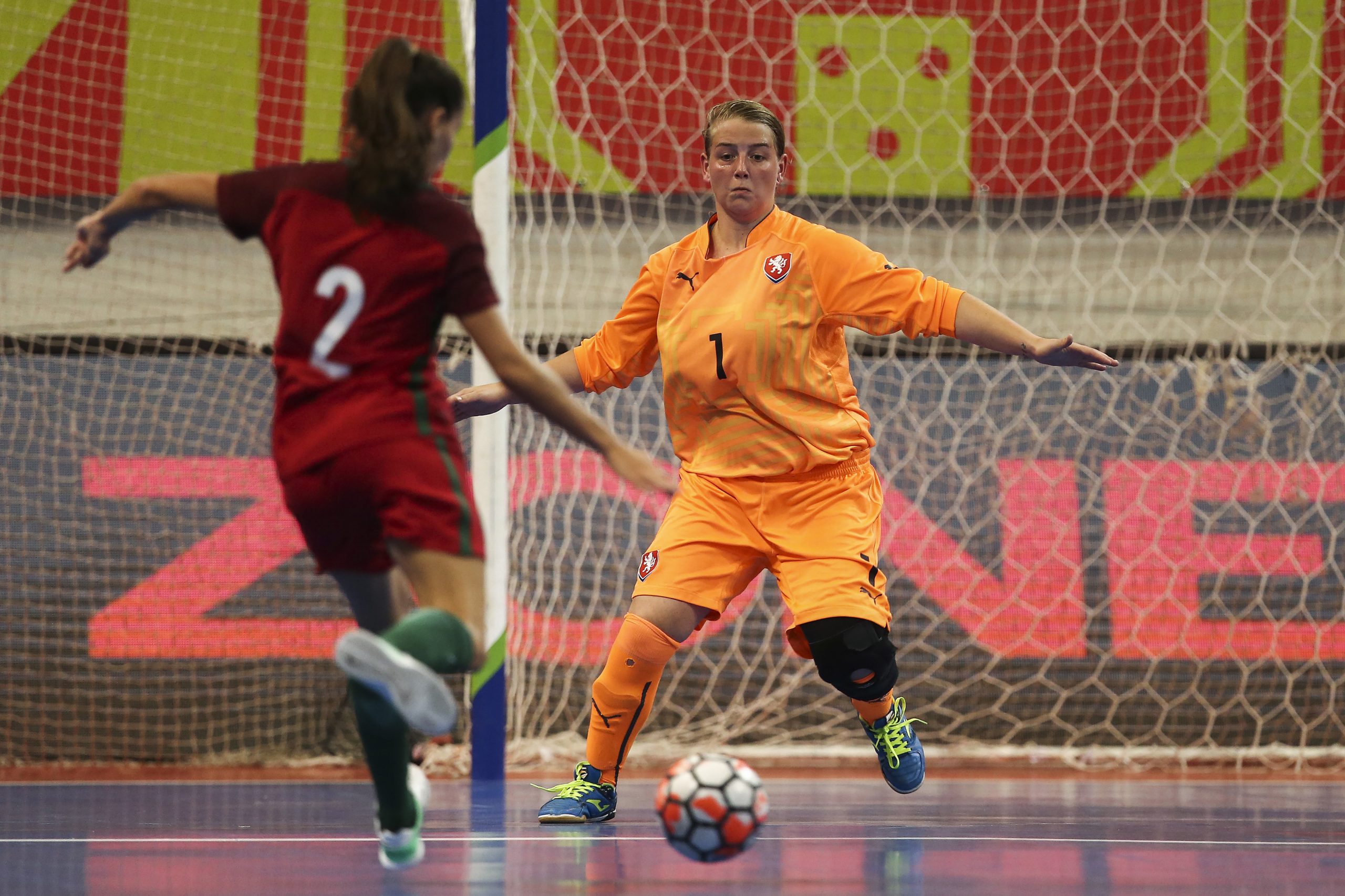 Portugal goleia checas no arranque da corrida ao Europeu feminino de futsal