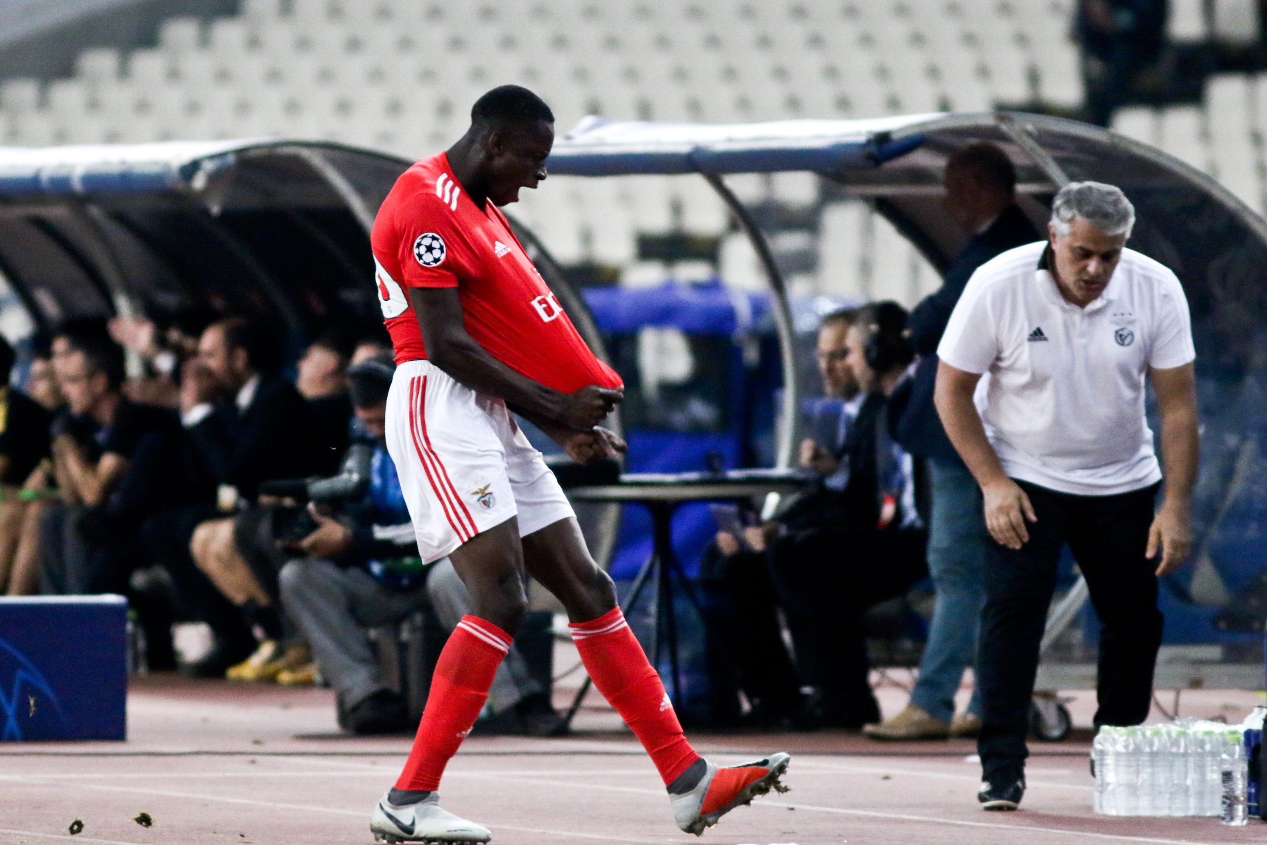 Benfica empresta Alfa Semedo ao Reading