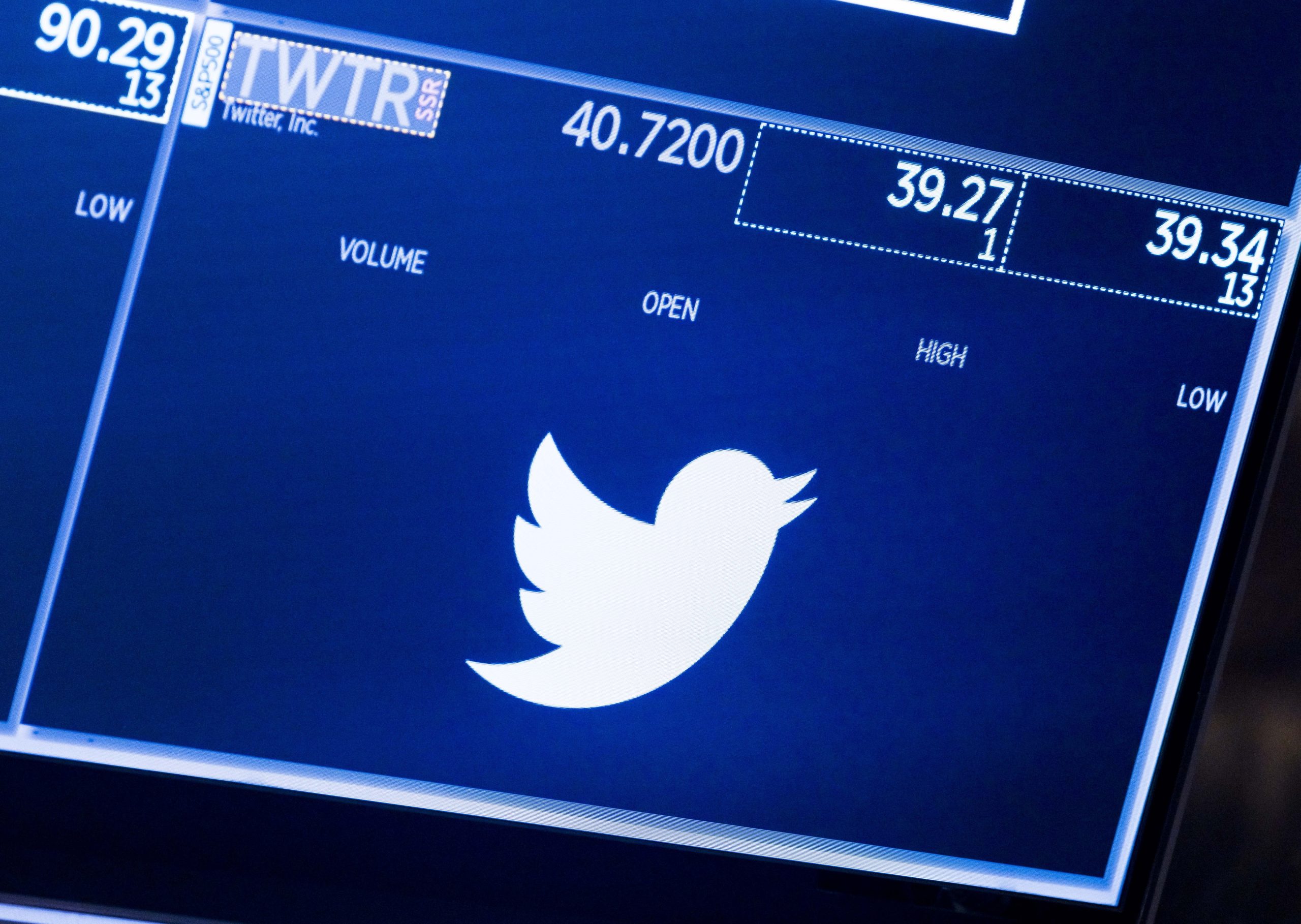 Acionistas do Twitter aprovam acordo para vender plataforma a Elon Musk