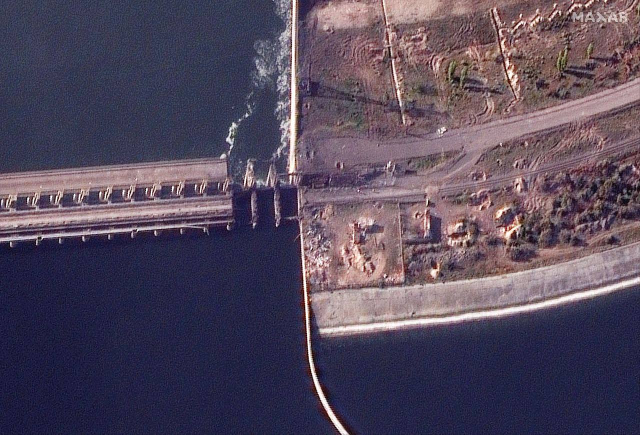 Kakhovskaya dam in Kherson Kakhovskaya dam in Kherson