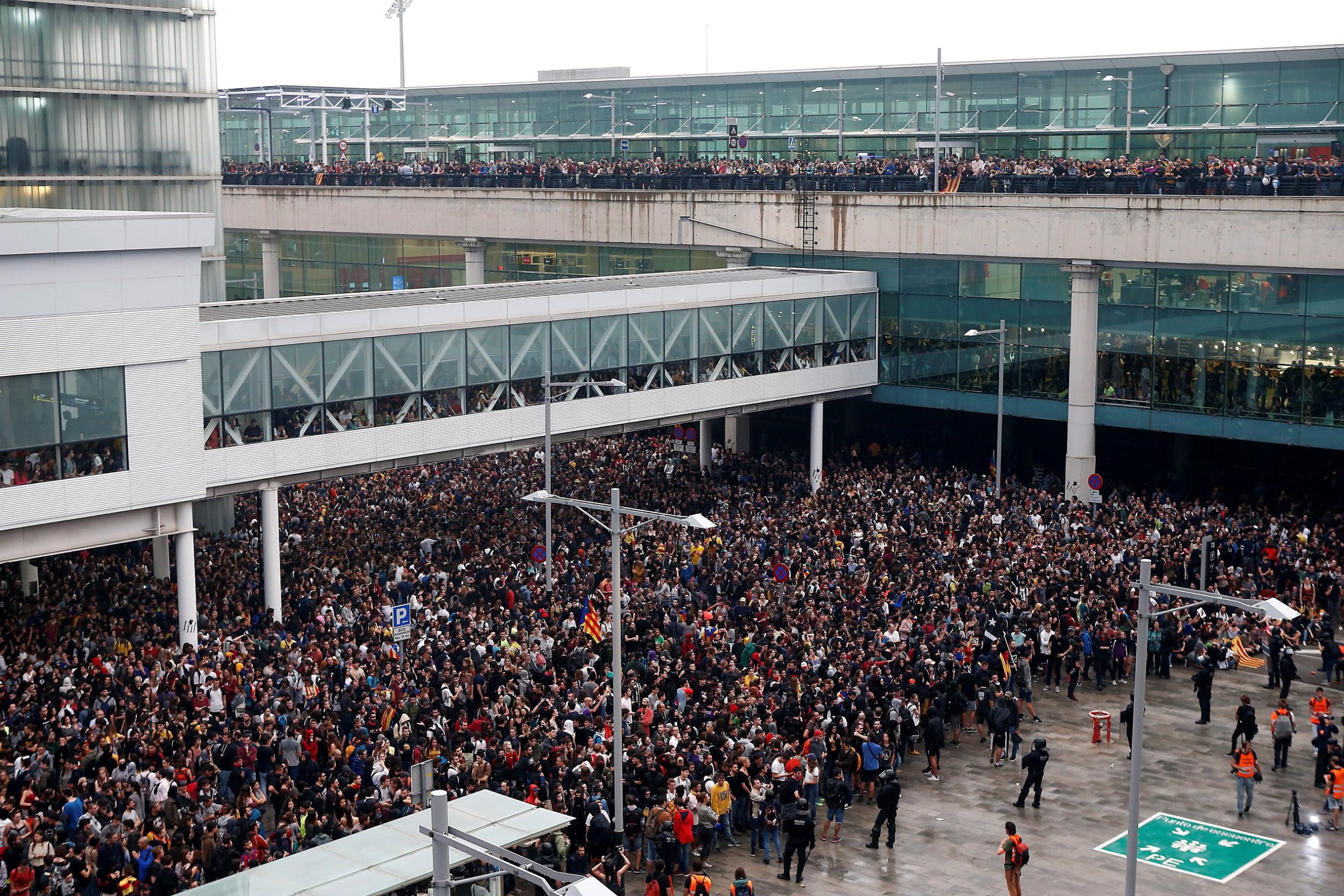 Catalunha: Protesto no aeroporto El Prat cancela 108 dos 1.066 voos