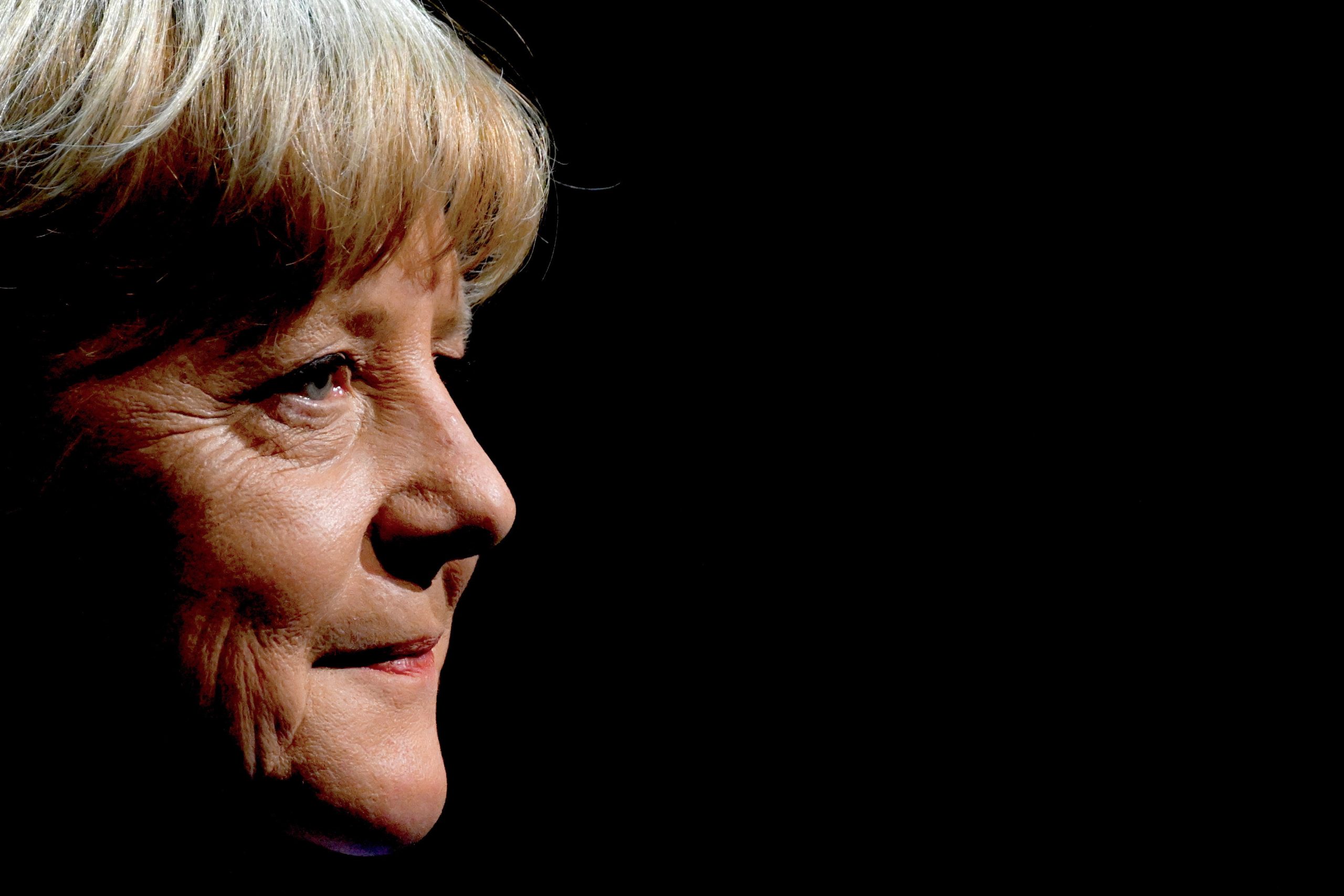 Presidente da República concede a Merkel grau de Grande-Colar da Ordem do Infante D. Henrique