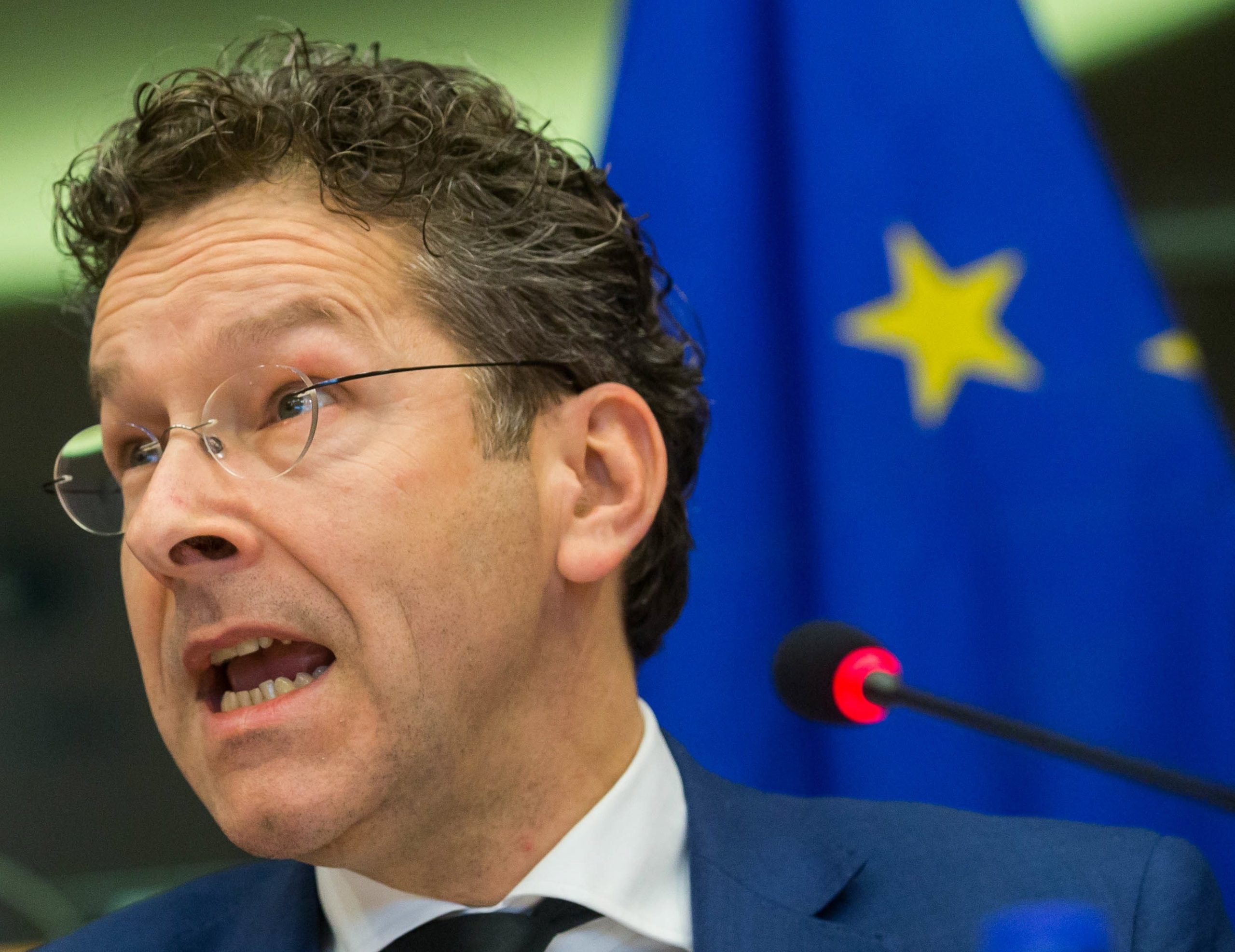 Dijsselbloem diz-se chocado com reação portuguesa