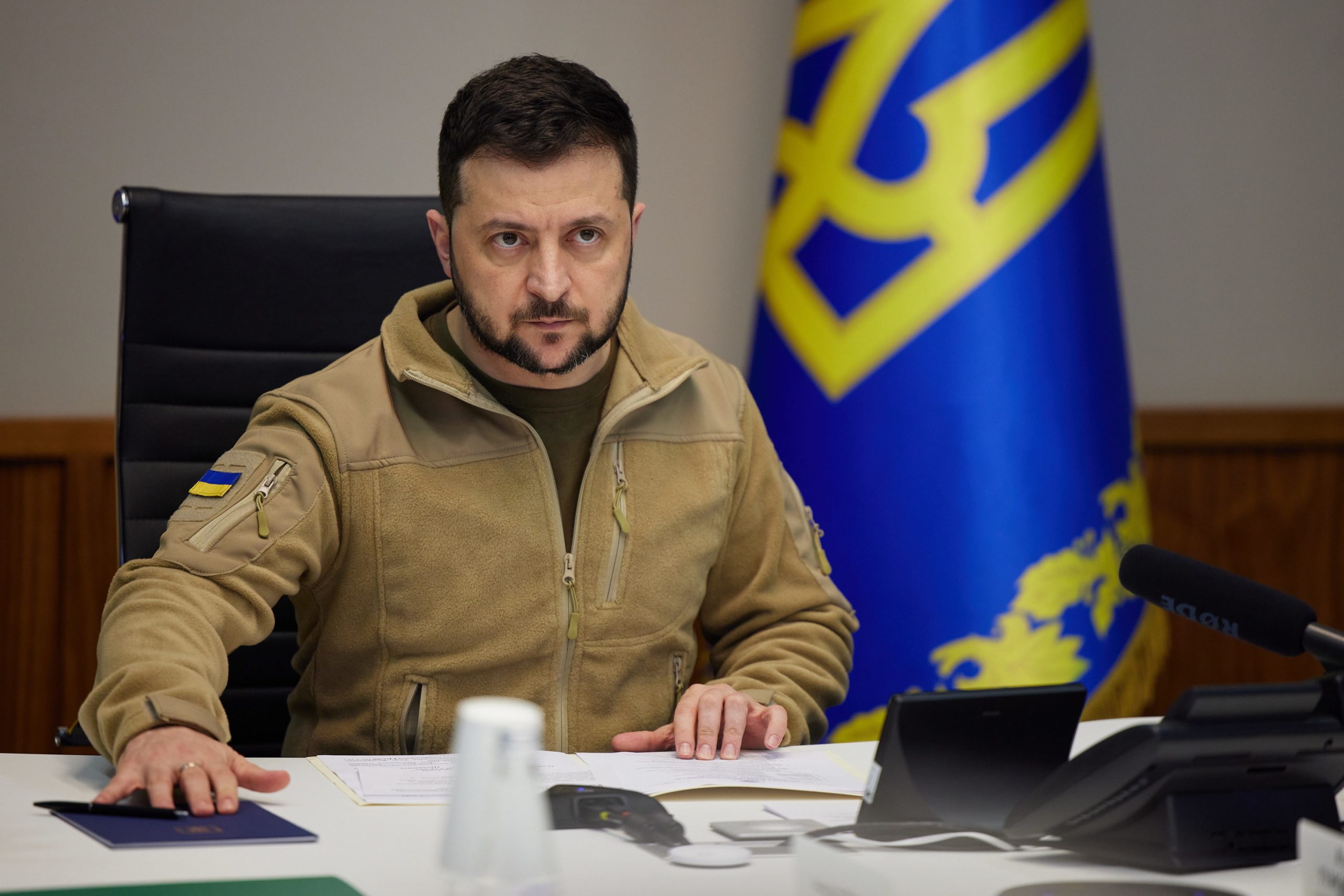 Zelensky reúne-se hoje com G7 para discutir a situação na Ucrânia