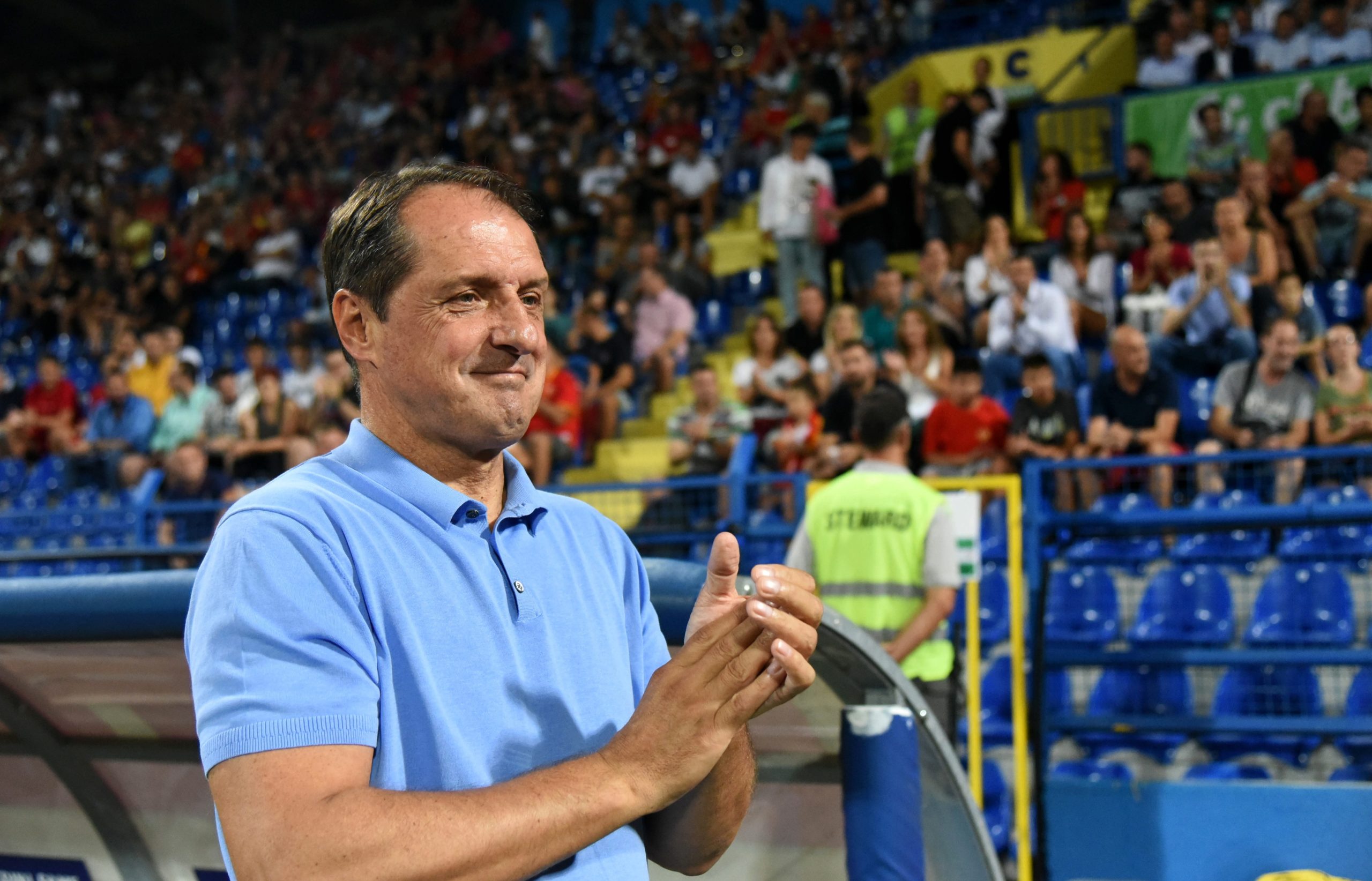 Hadzibegic é o novo selecionador da Bósnia, rival de Portugal na corrida ao Euro2024