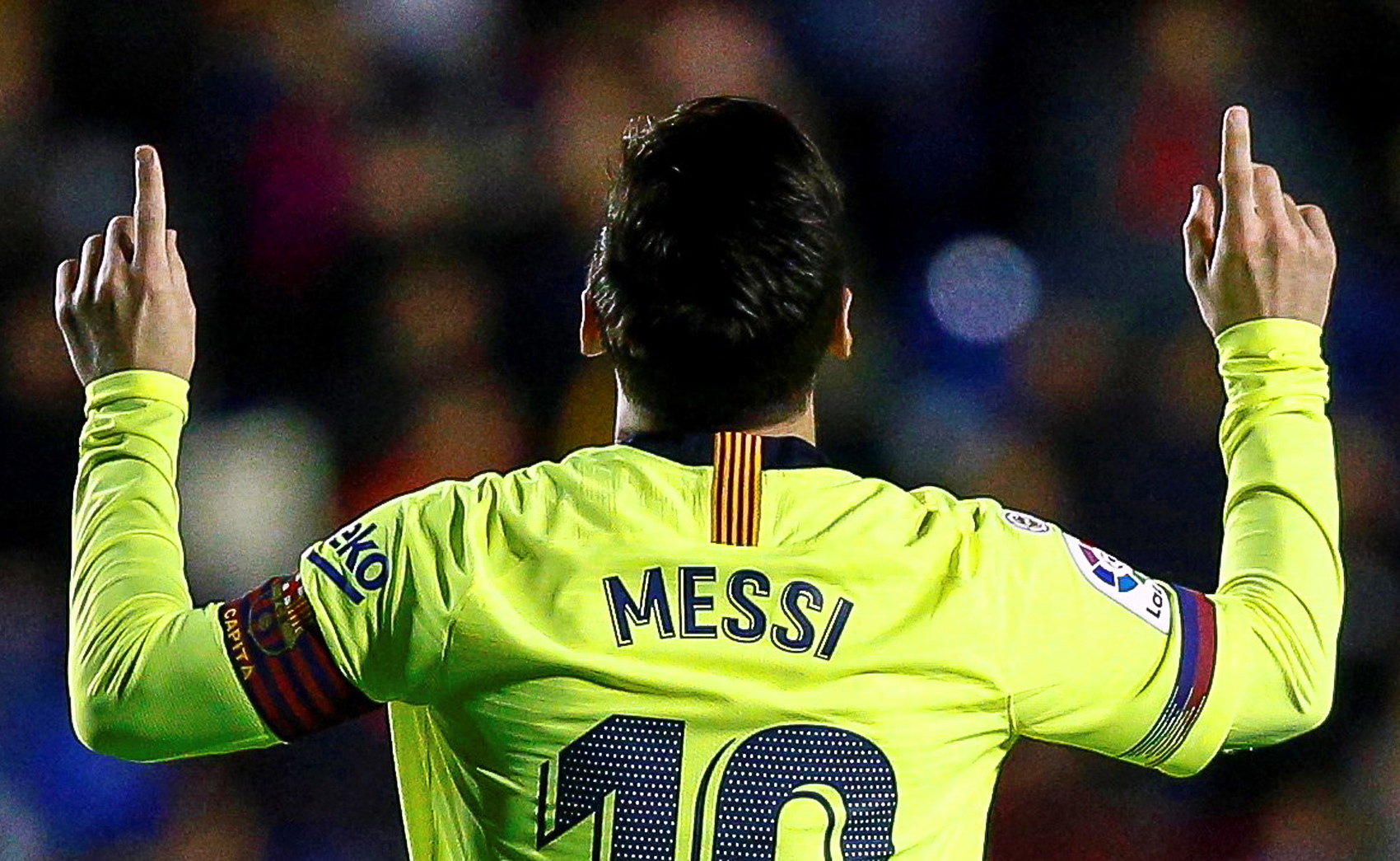 Messi junta-se ao apelo pela continuação das buscas por Emiliano Sala