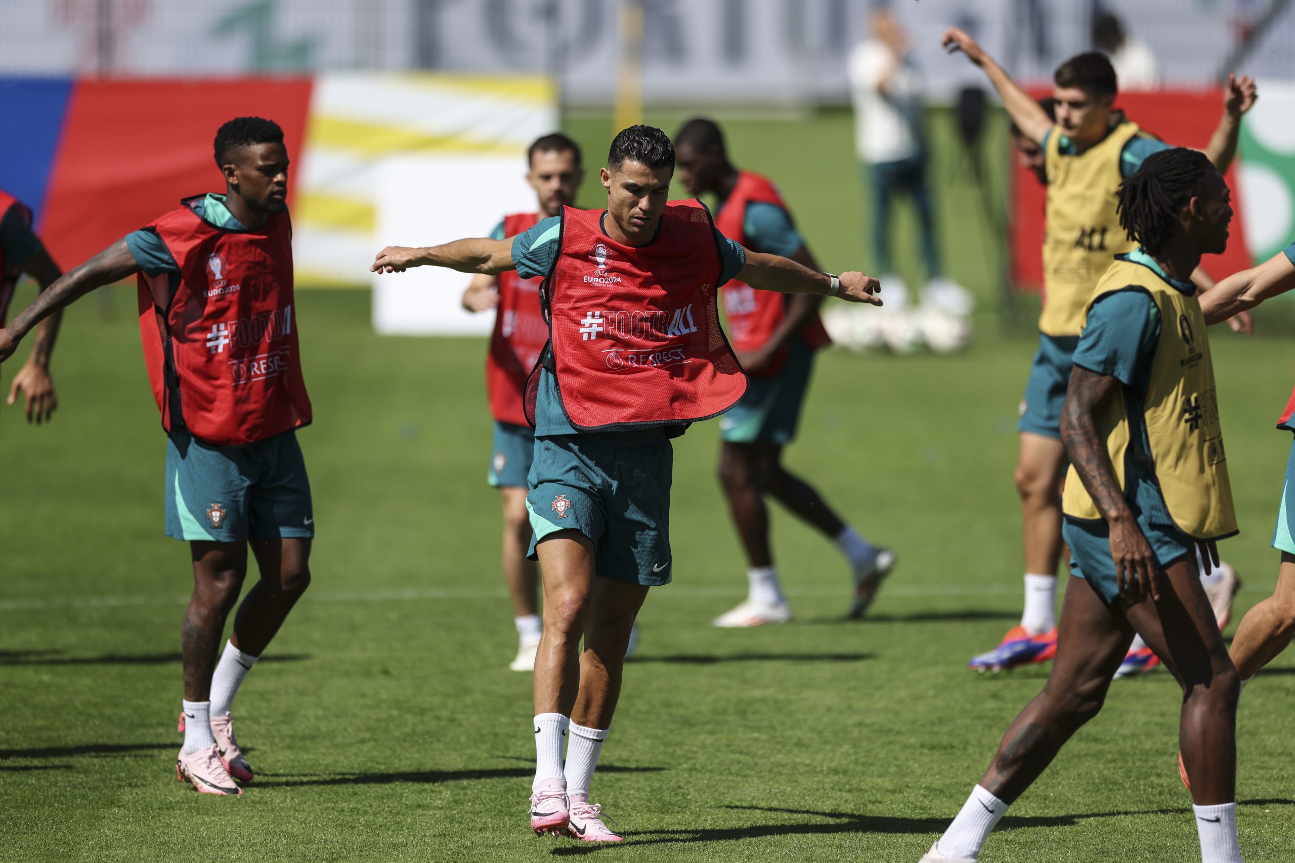 Martínez afasta “revolução” com a Geórgia e anuncia titularidade de Ronaldo