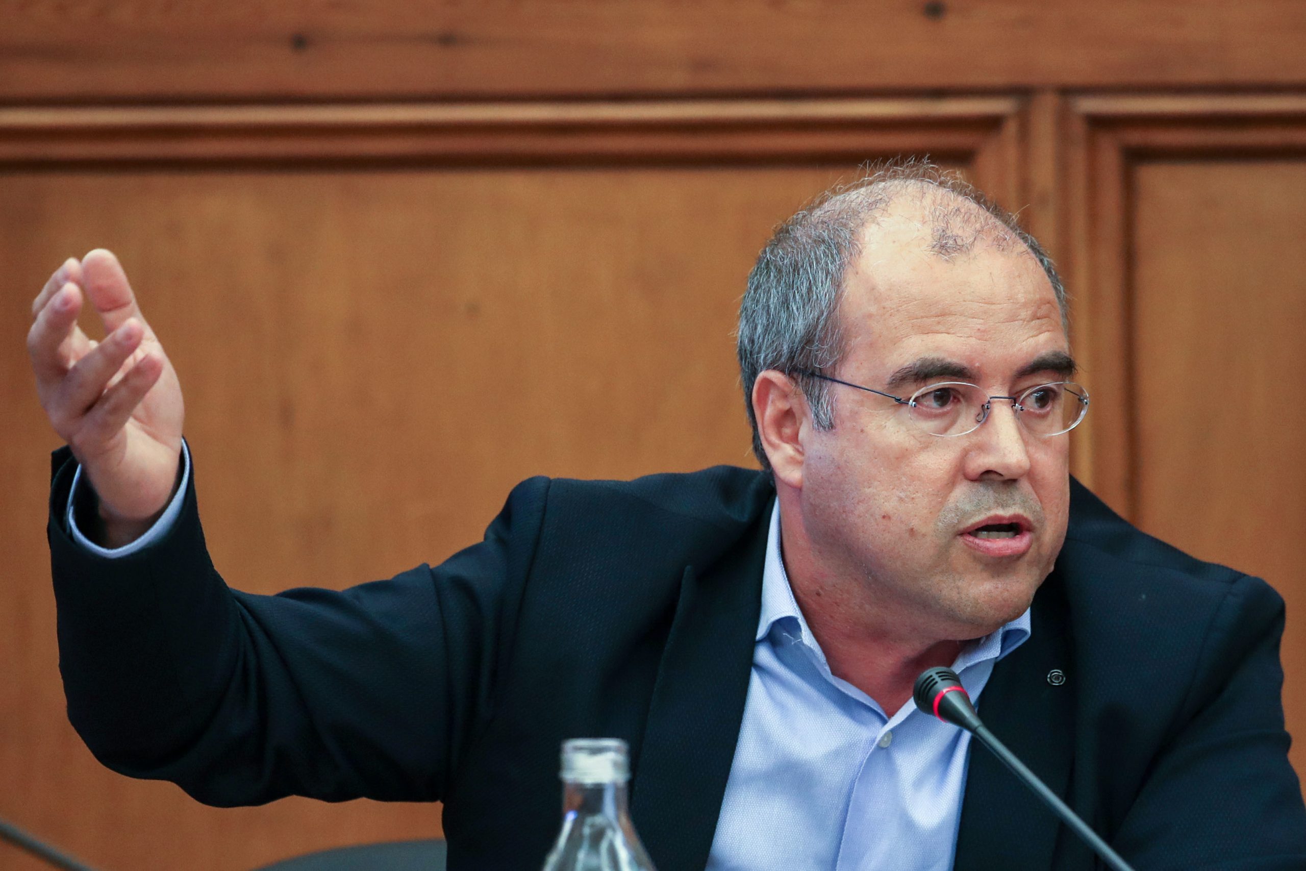 Media contactados “até final do mês” para começar a receber verbas de compra de publicidade institucional