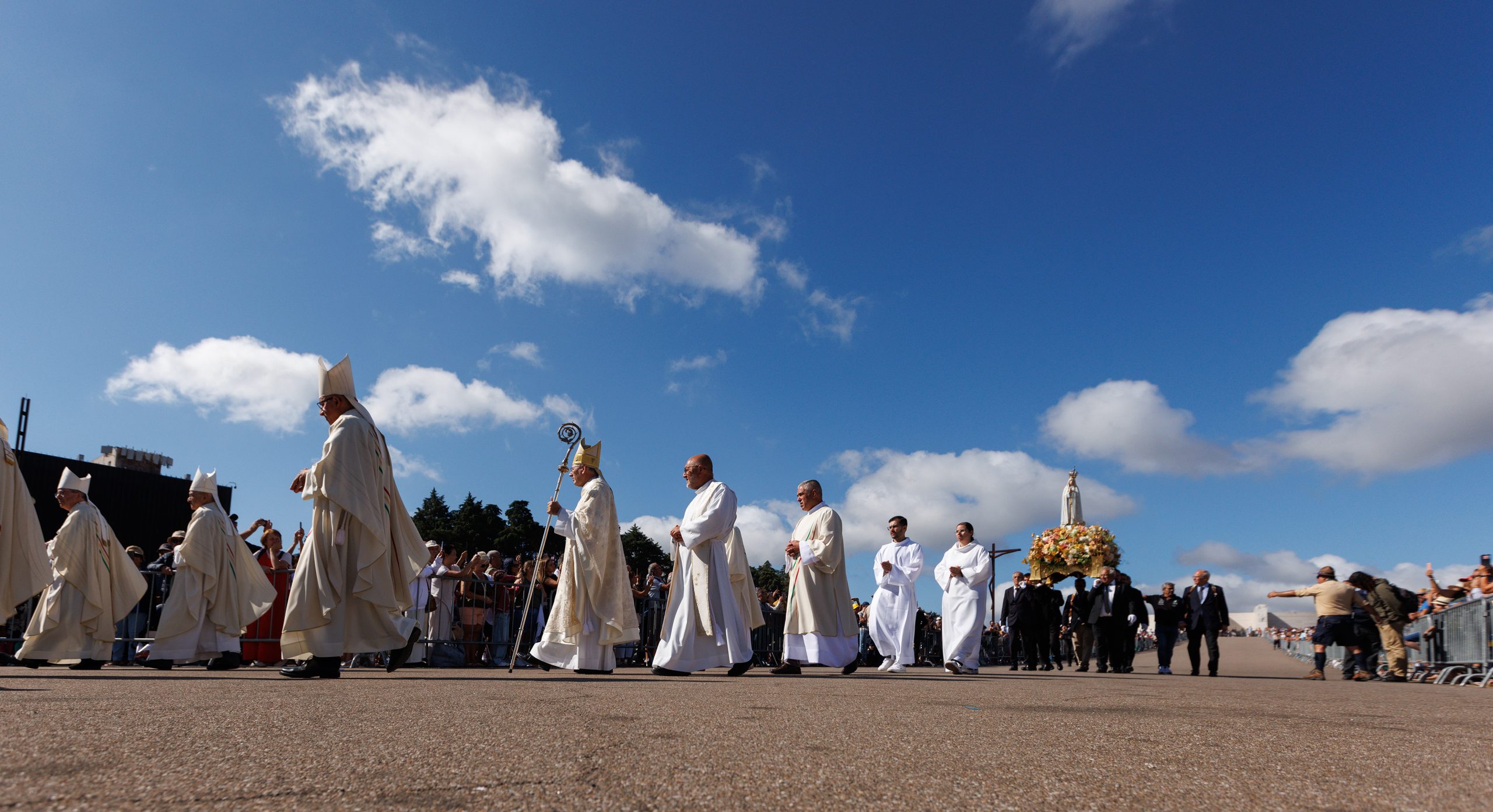 Em Fátima: Episcopado português reúne-se dois dias após o funeral de Francisco