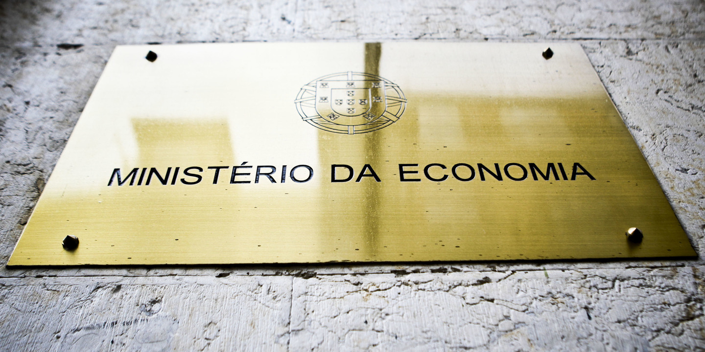 Governo defende que valor de medidas de combate ao impacto económico durante a pandemia deve ser lido como estimativa