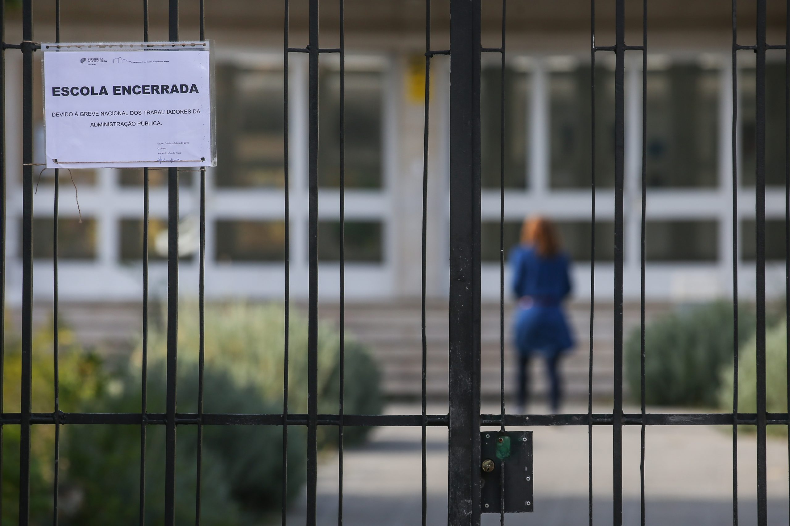 Várias escolas fechadas em todo o país devido à greve da função pública