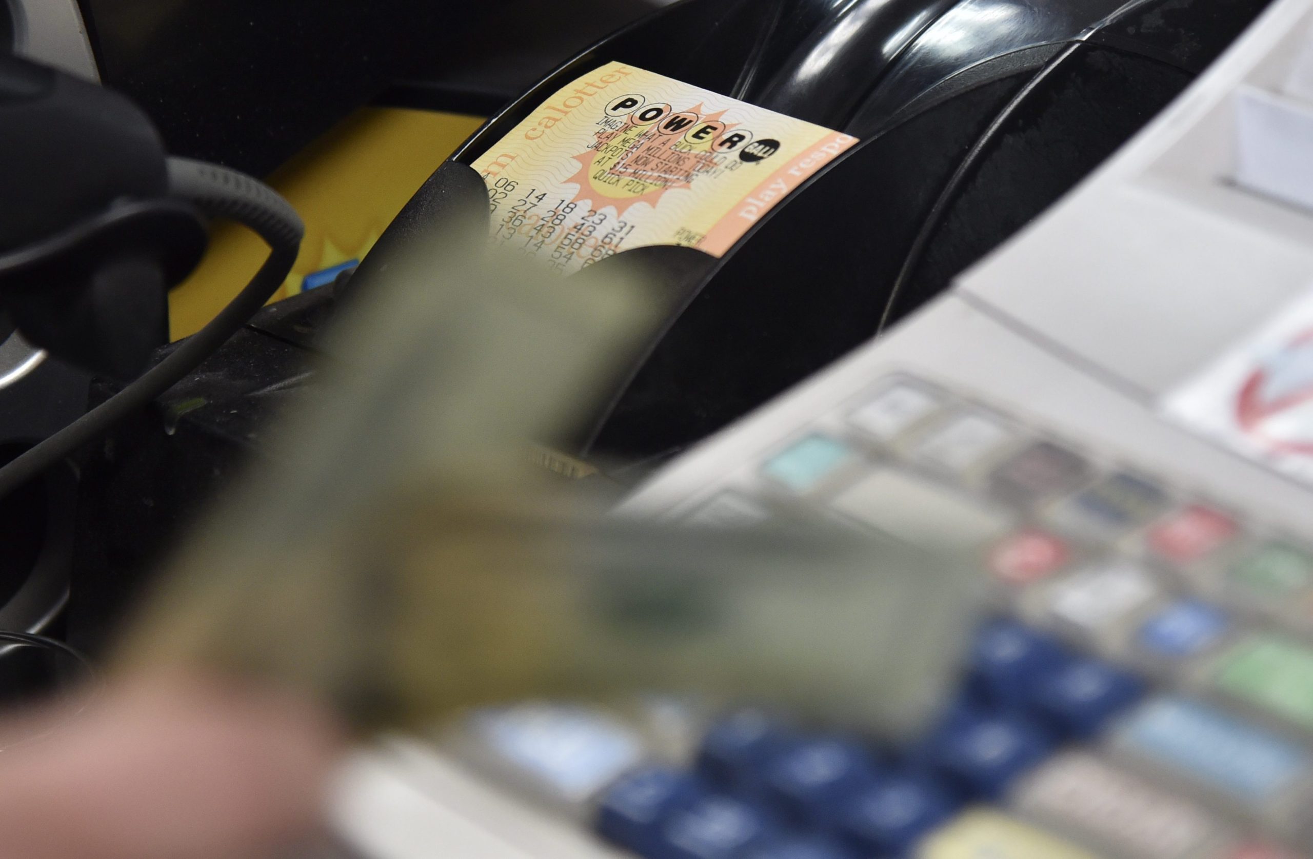 Americano acertou numa chave que valia 340 milhões de dólares, mas lotaria diz que foi um erro no site