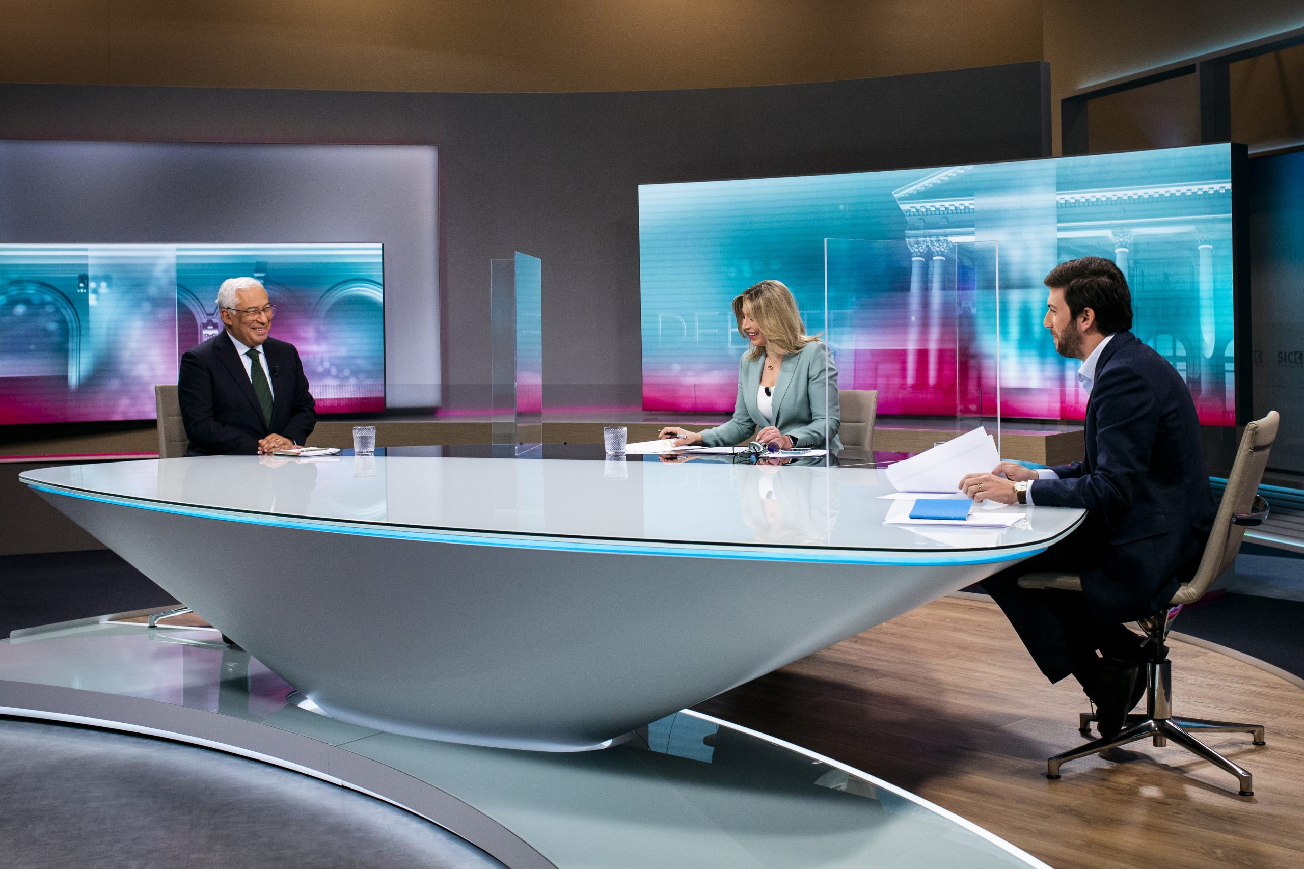Legislativas: Houve mais gente a ver os debates nas televisões do que em 2019