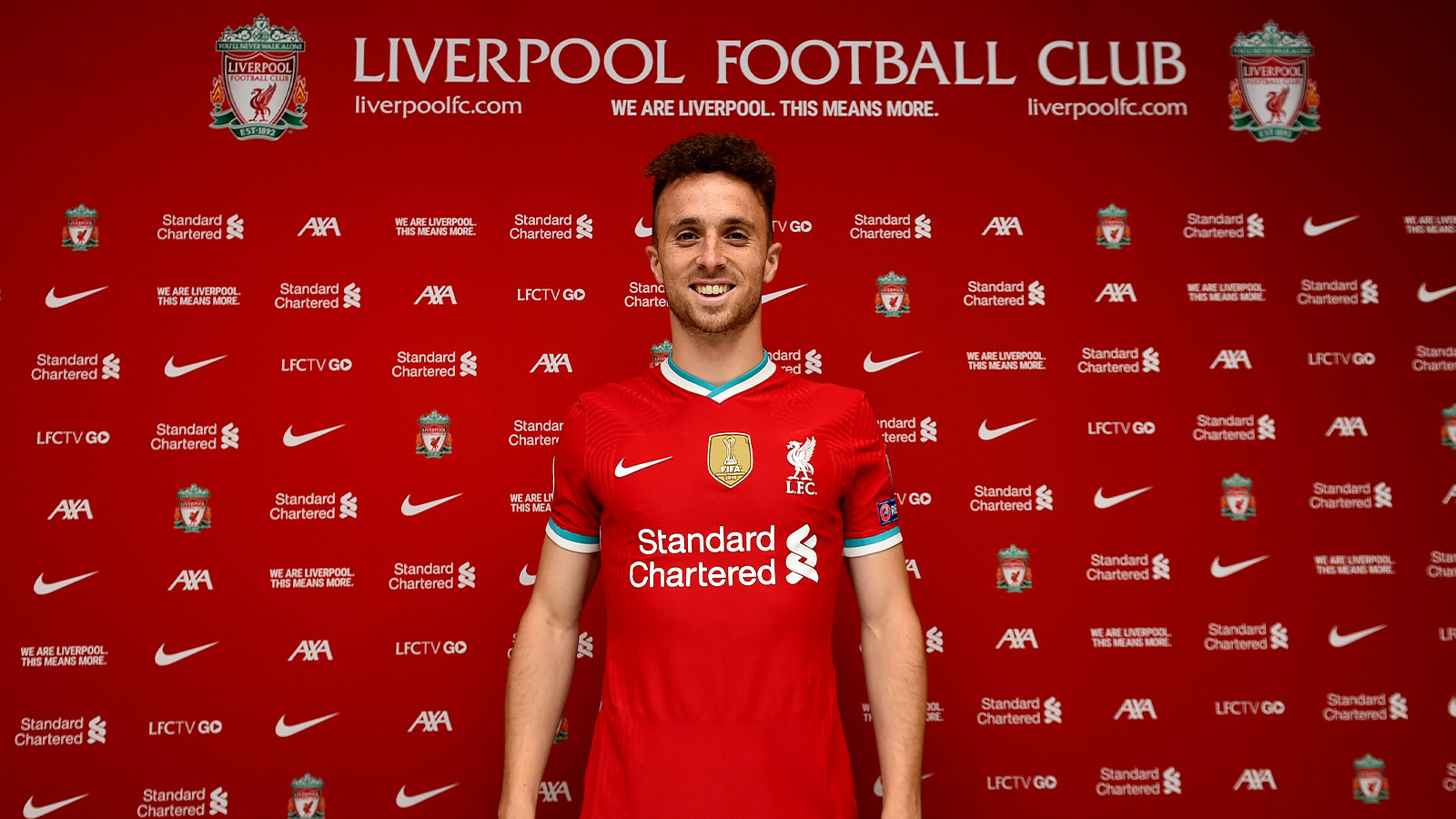 Em memória de Diogo Jota, Liverpool retira número 20