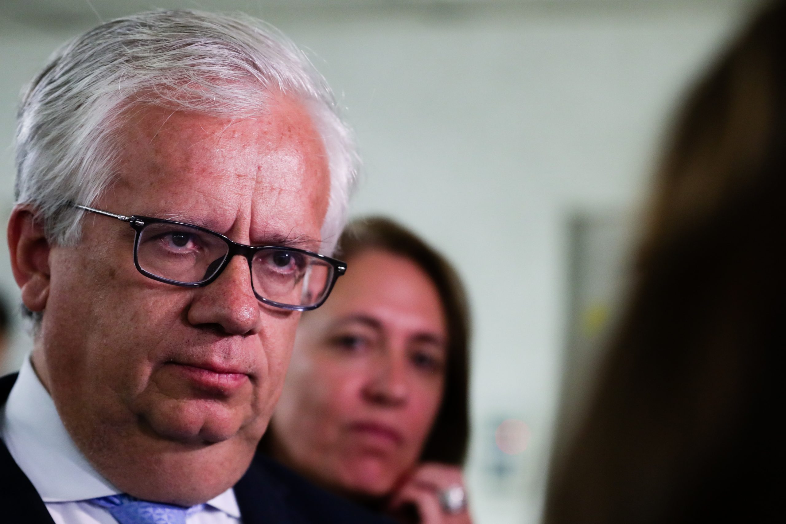 Ministro da Administração Interna diz que descentralização está na agenda e regionalização será debatida até outubro