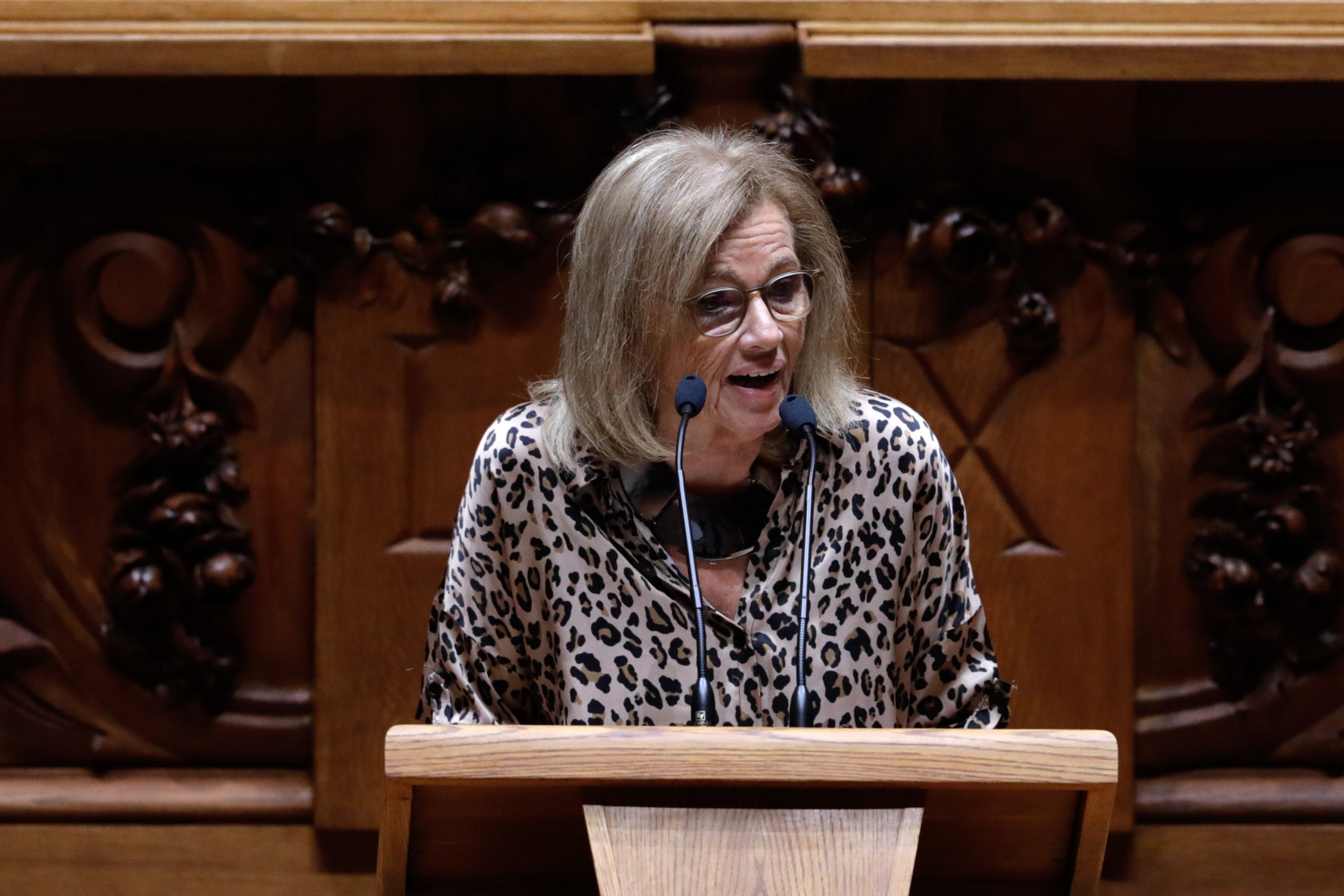 Socialista Wanda Guimarães despede-se do parlamento com discurso contra “os velhos em guetos”