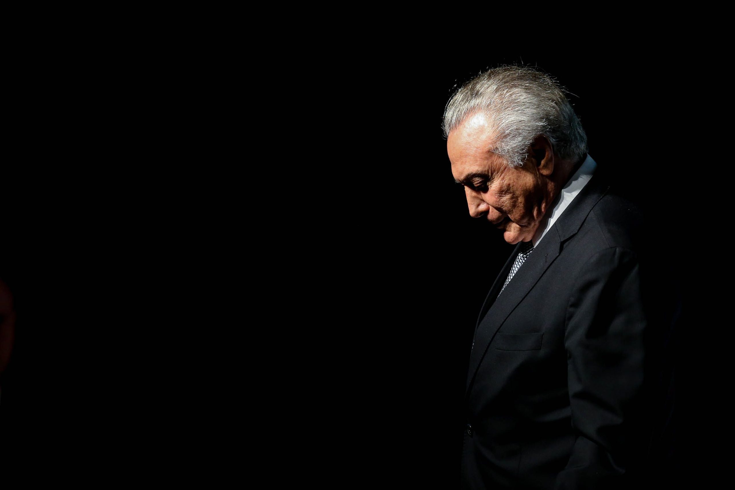 Turbulência política no Brasil atrasa reformas e prejudica o ‘rating’