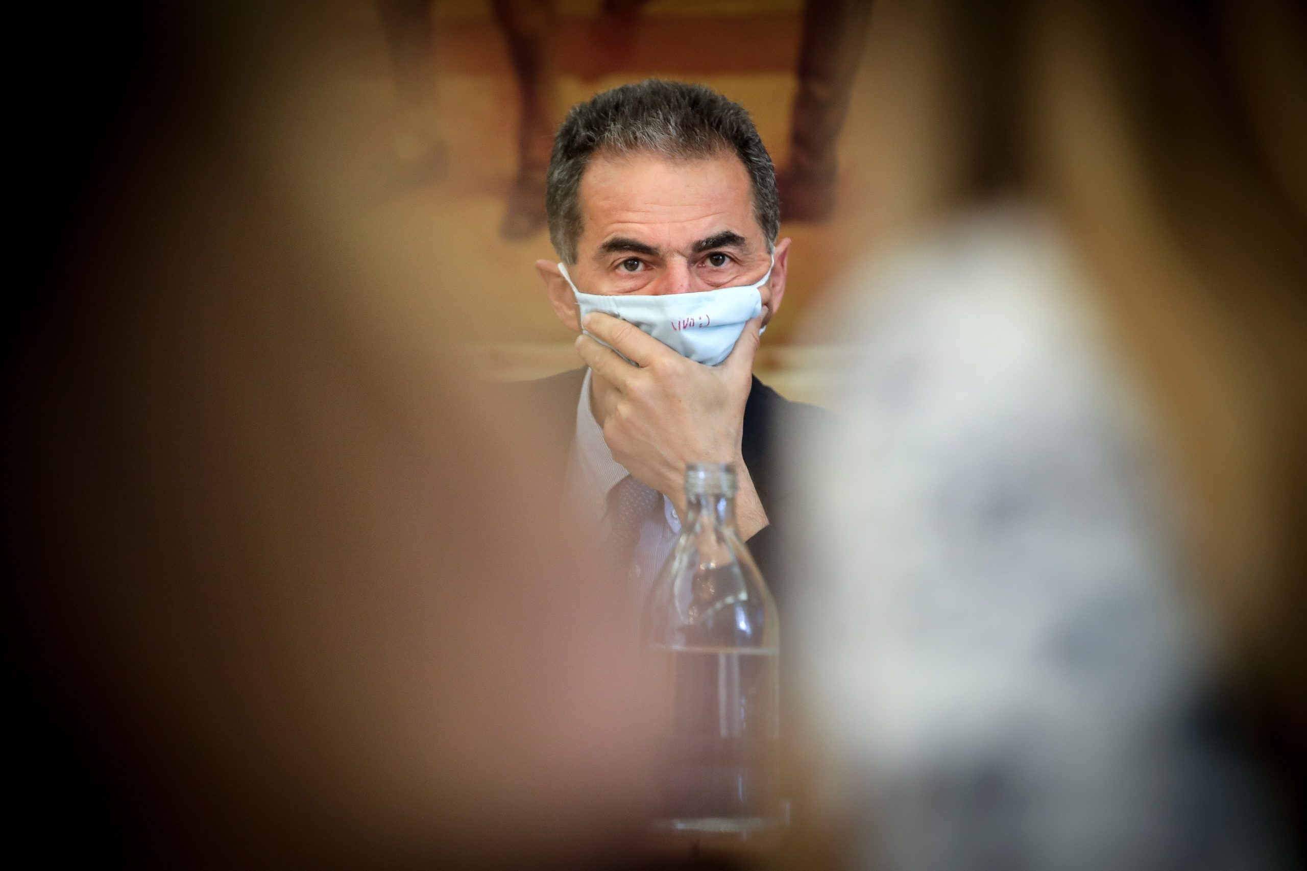 Ministro diz vagas de Medicina são afetadas por “pressões corporativas”