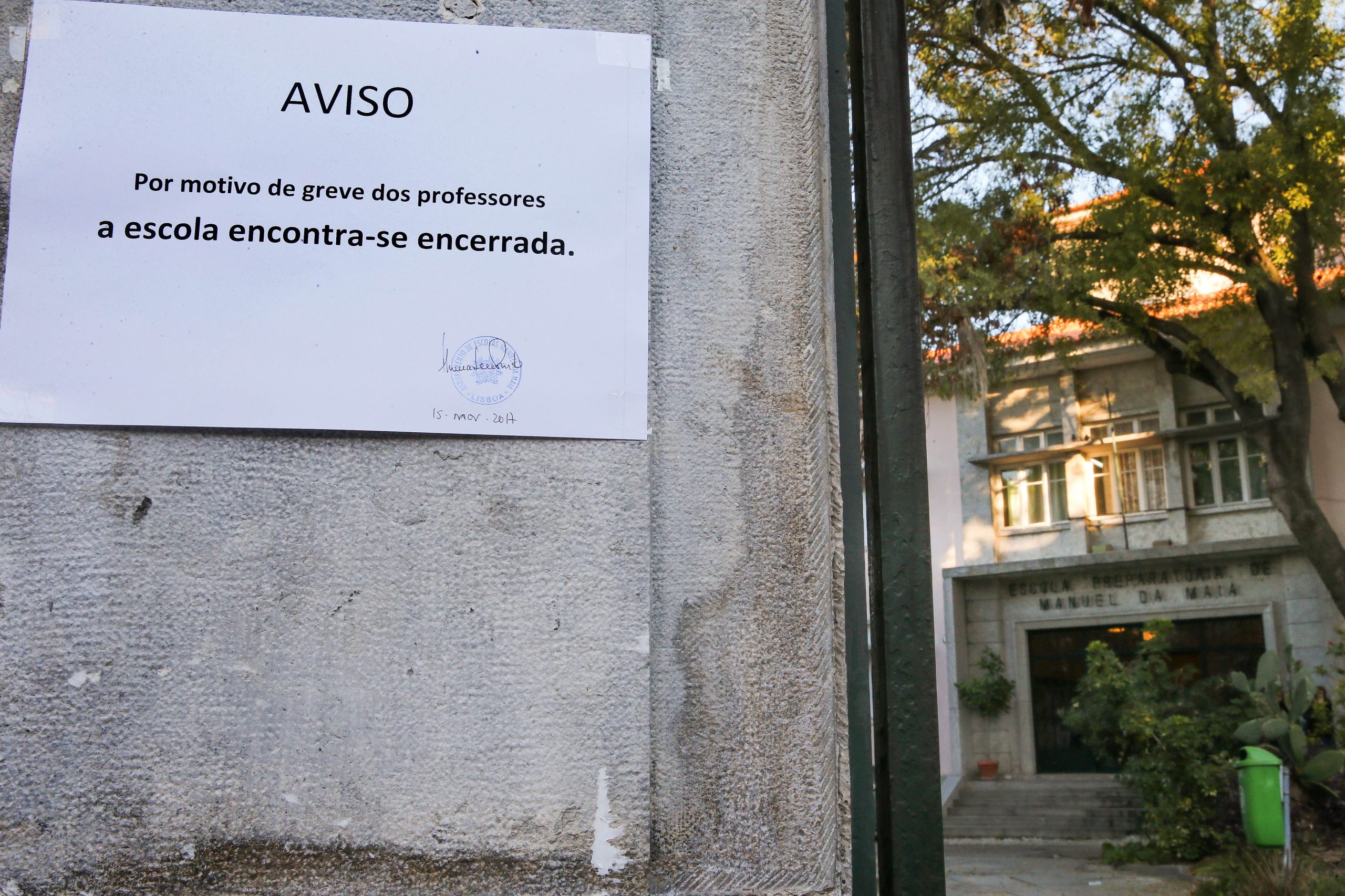 Greve/professores: Escolas com aulas na região Oeste