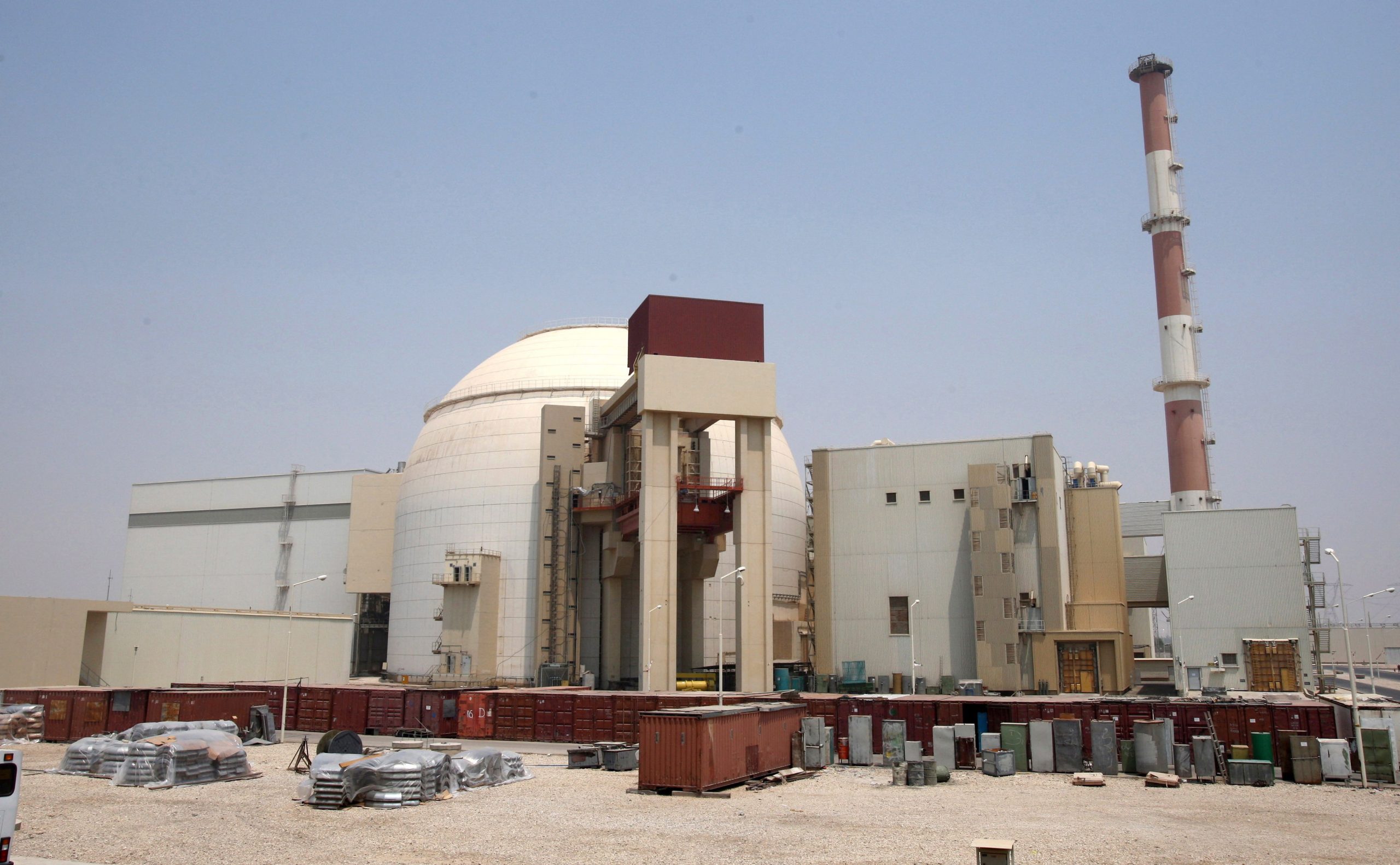 França, Alemanha e Reino Unido tentam forçar Teerão a cumprir acordo nuclear