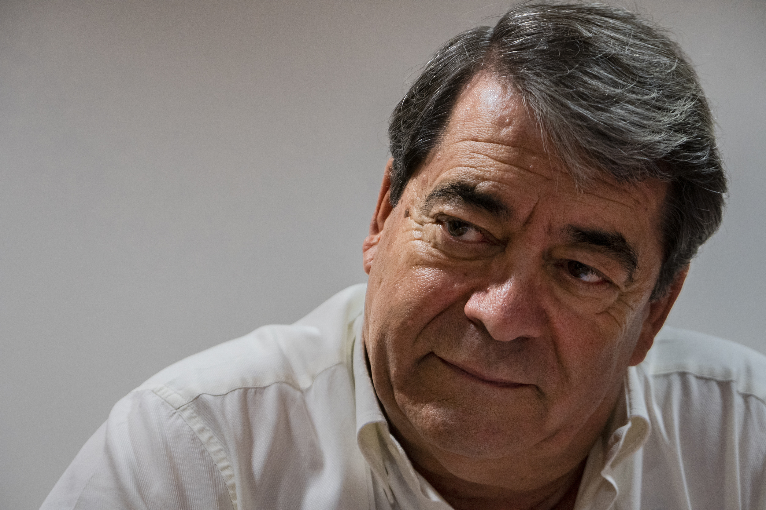 Marinho e Pinto: “O senhor António Costa é o tipo de político profissional: não tem princípios, tem fins”