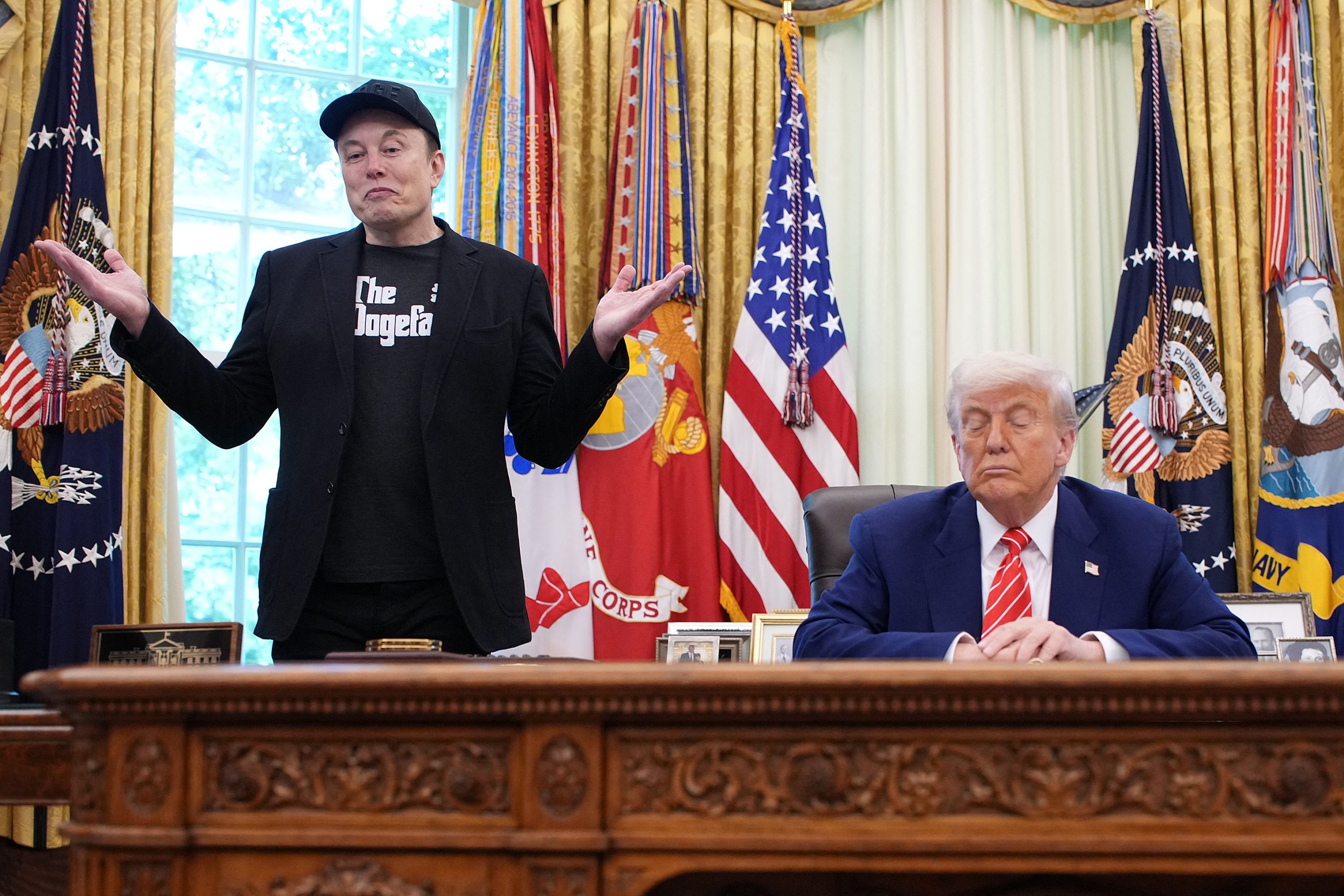 Musk apaga publicação que afirma que Trump “está nos ficheiros Epstein”