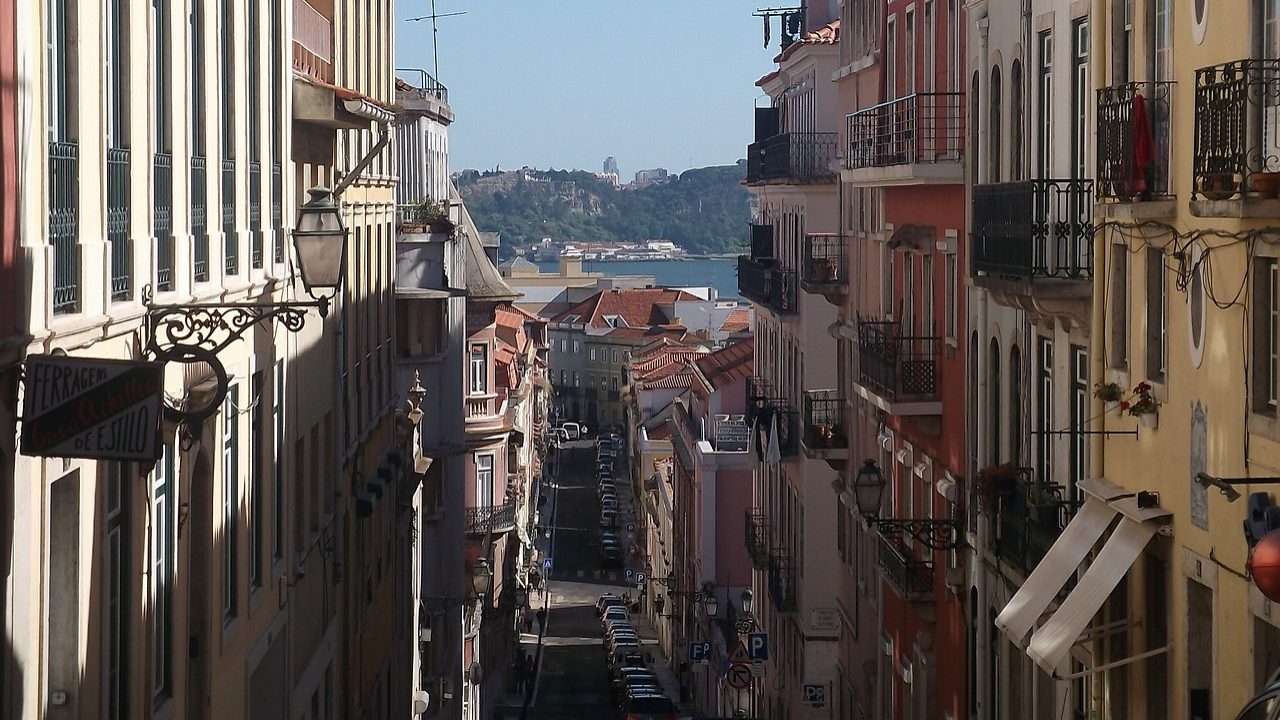Lisboa: Nova bolsa de habitação abre com rendas entre 126 e 401 euros