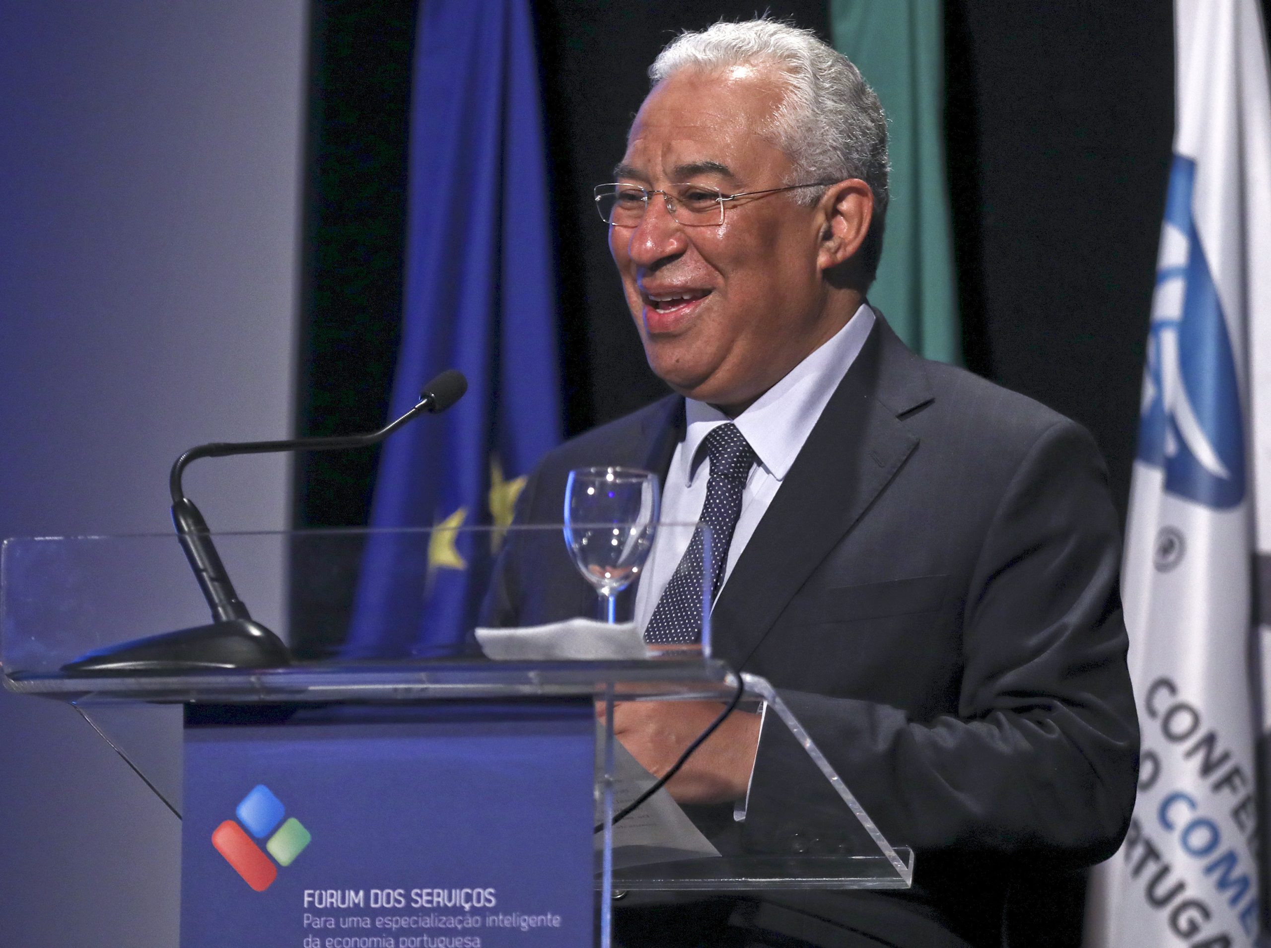 Costa diz que “Dijsselbloem está de passagem” no Eurogrupo. Sucessor? Luís De Guindos