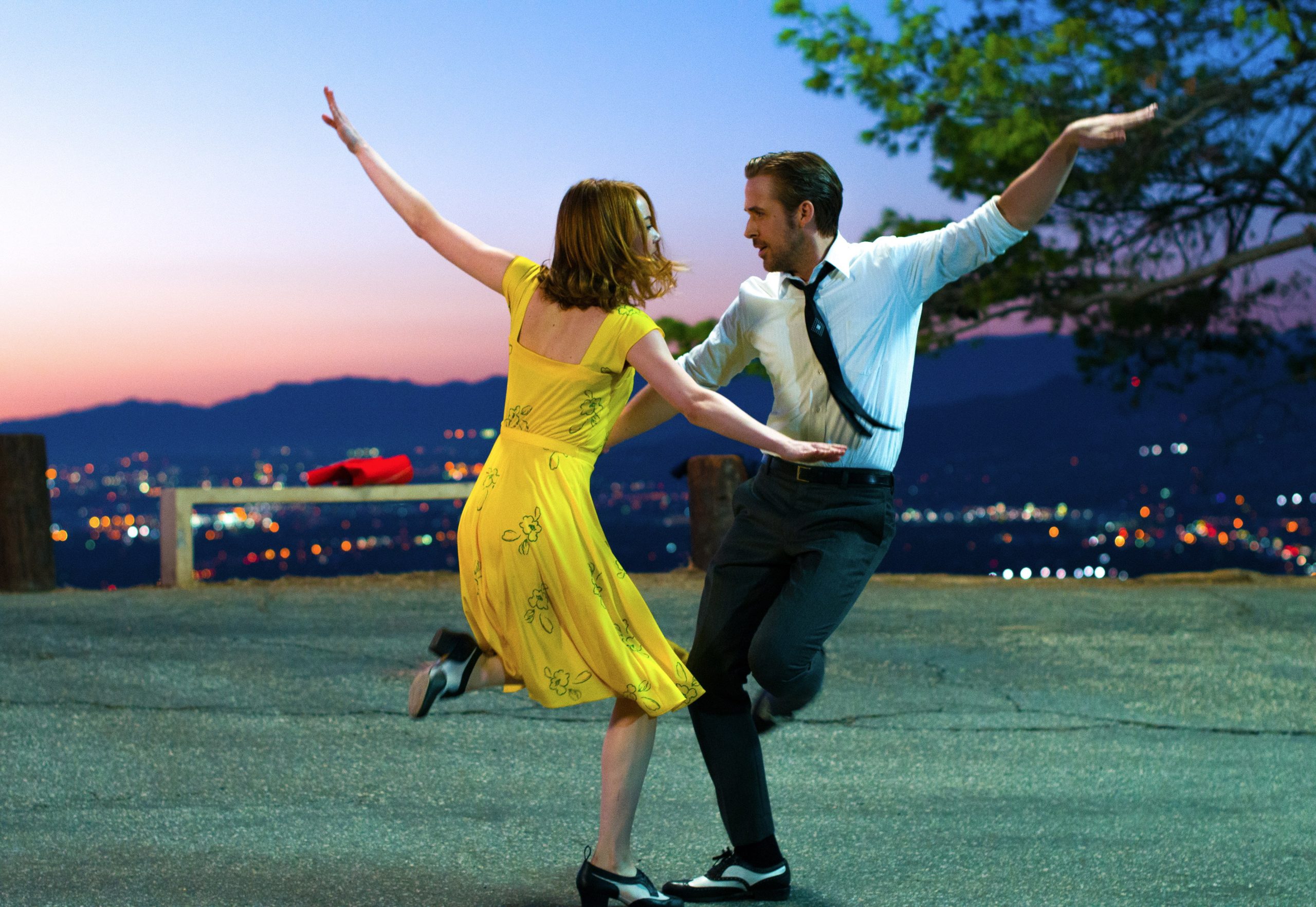 “La La Land” lidera corrida aos Óscares com 14 nomeações