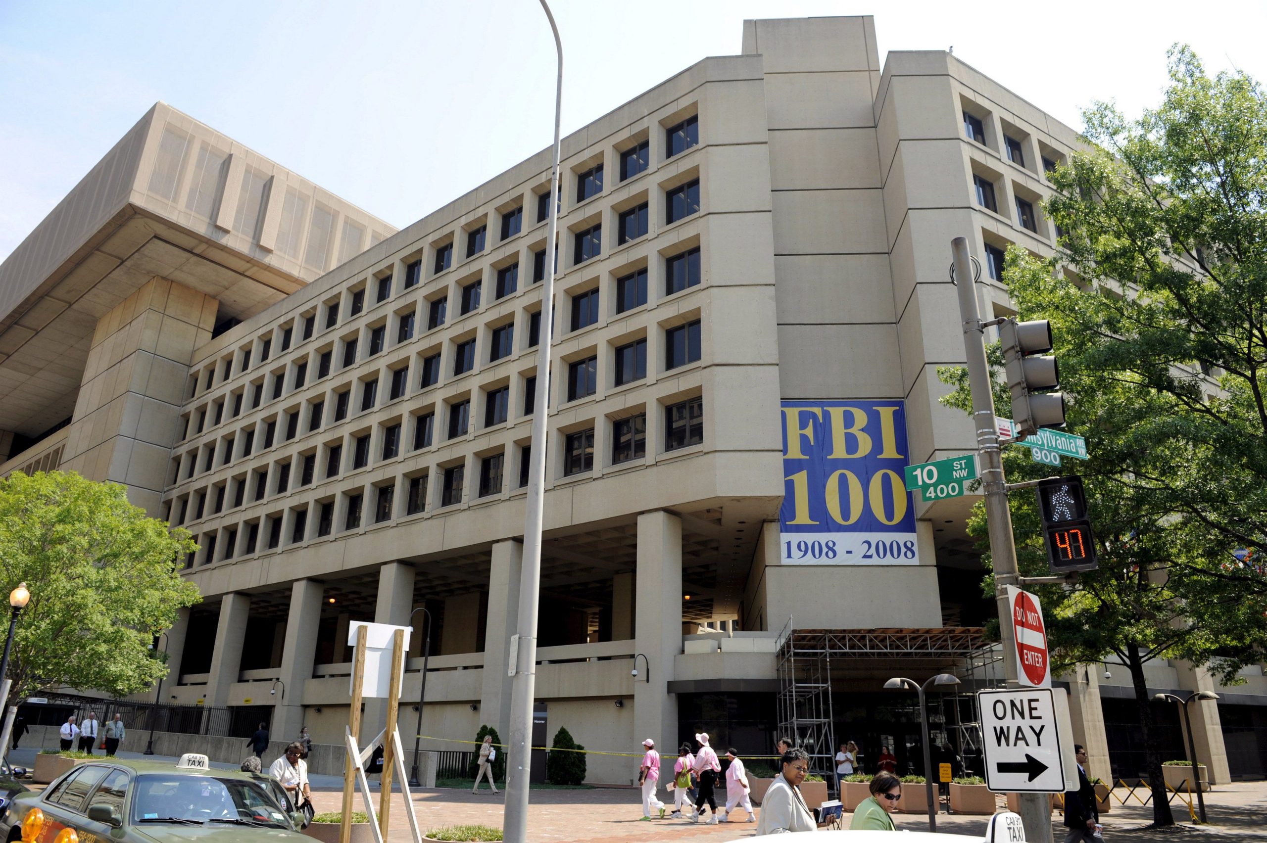 FBI está a investigar 300 refugiados por suspeitas de atividades terroristas