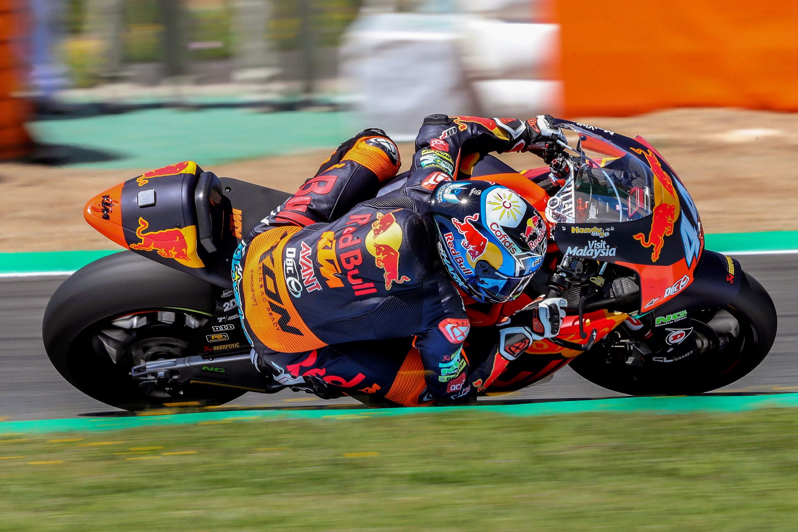 Miguel Oliveira com o 10.º melhor tempo nos treinos livres para GP da Catalunha