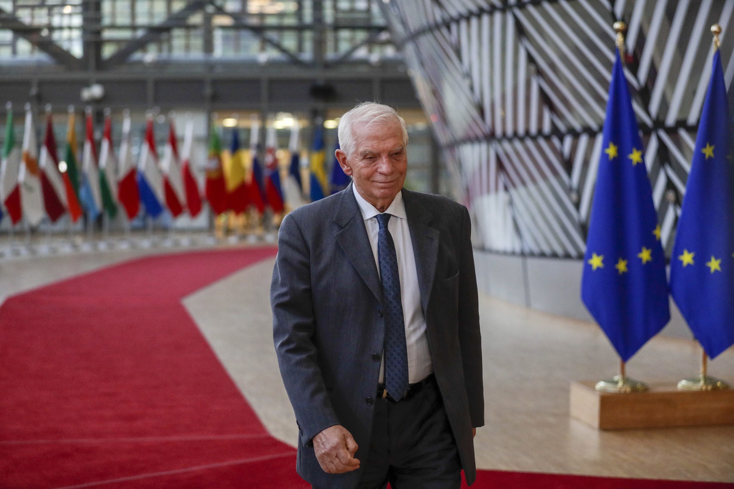 União Europeia avisa Sérvia e Kosovo sobre um “regresso ao passado”