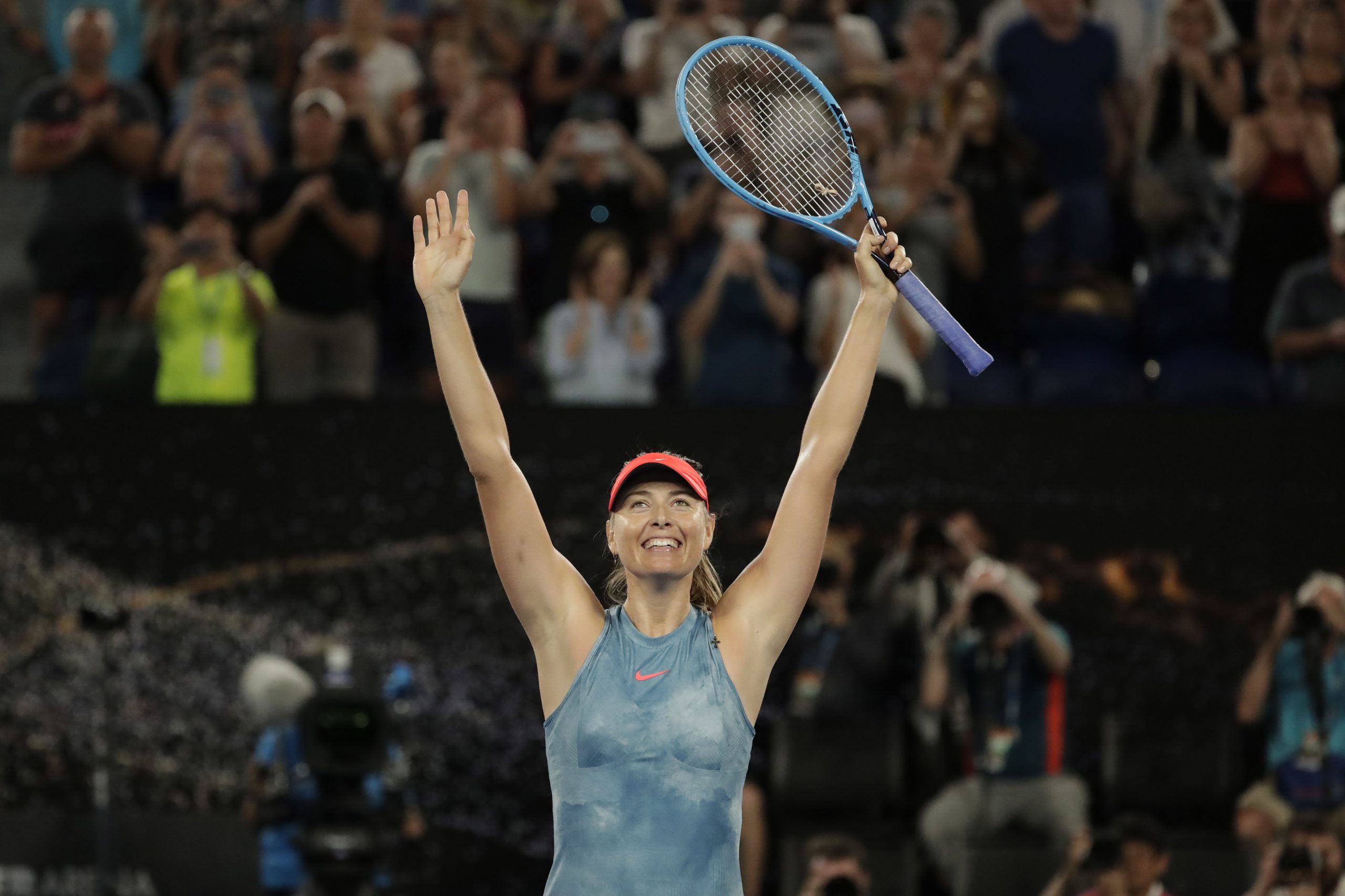 Open da Austrália: Caroline Wozniacki eliminada por Maria Sharapova