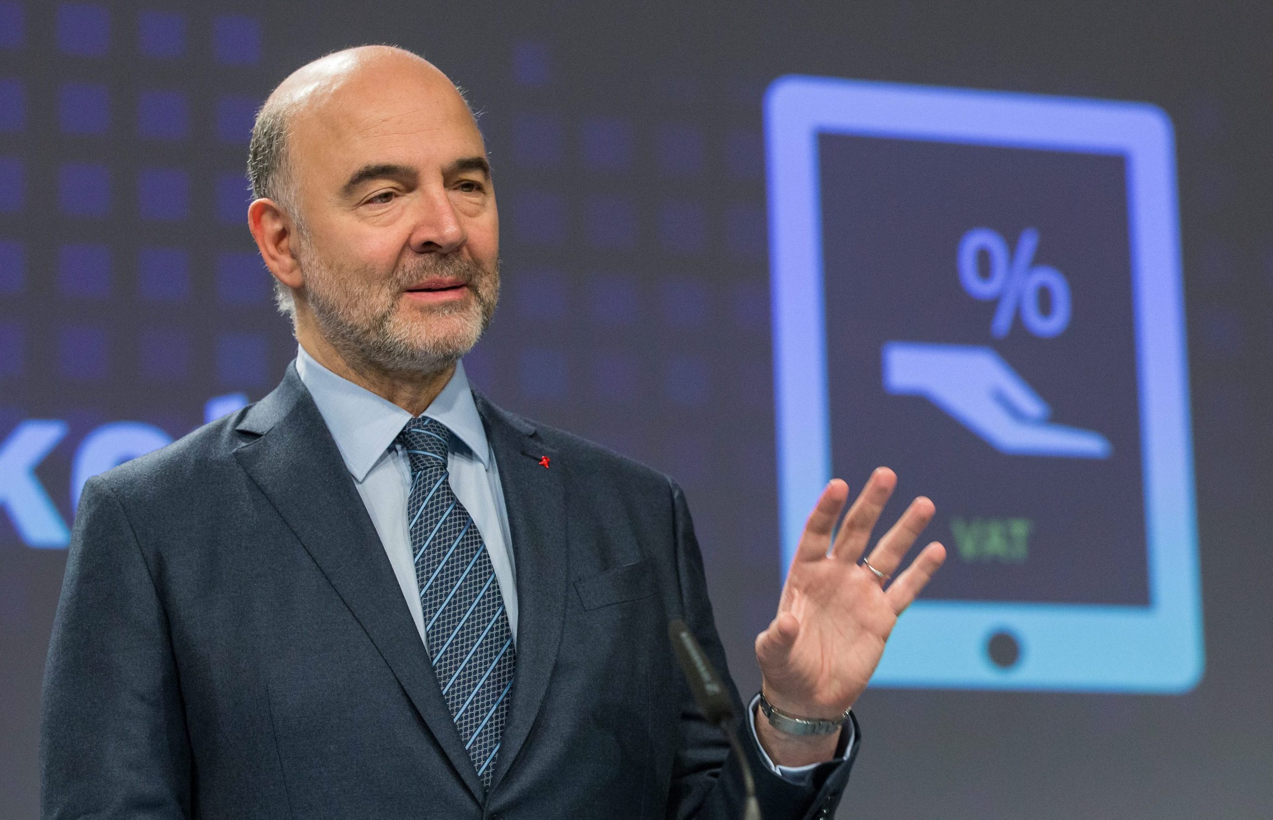 Trump pode ser uma oportunidade para a Europa, diz Moscovici