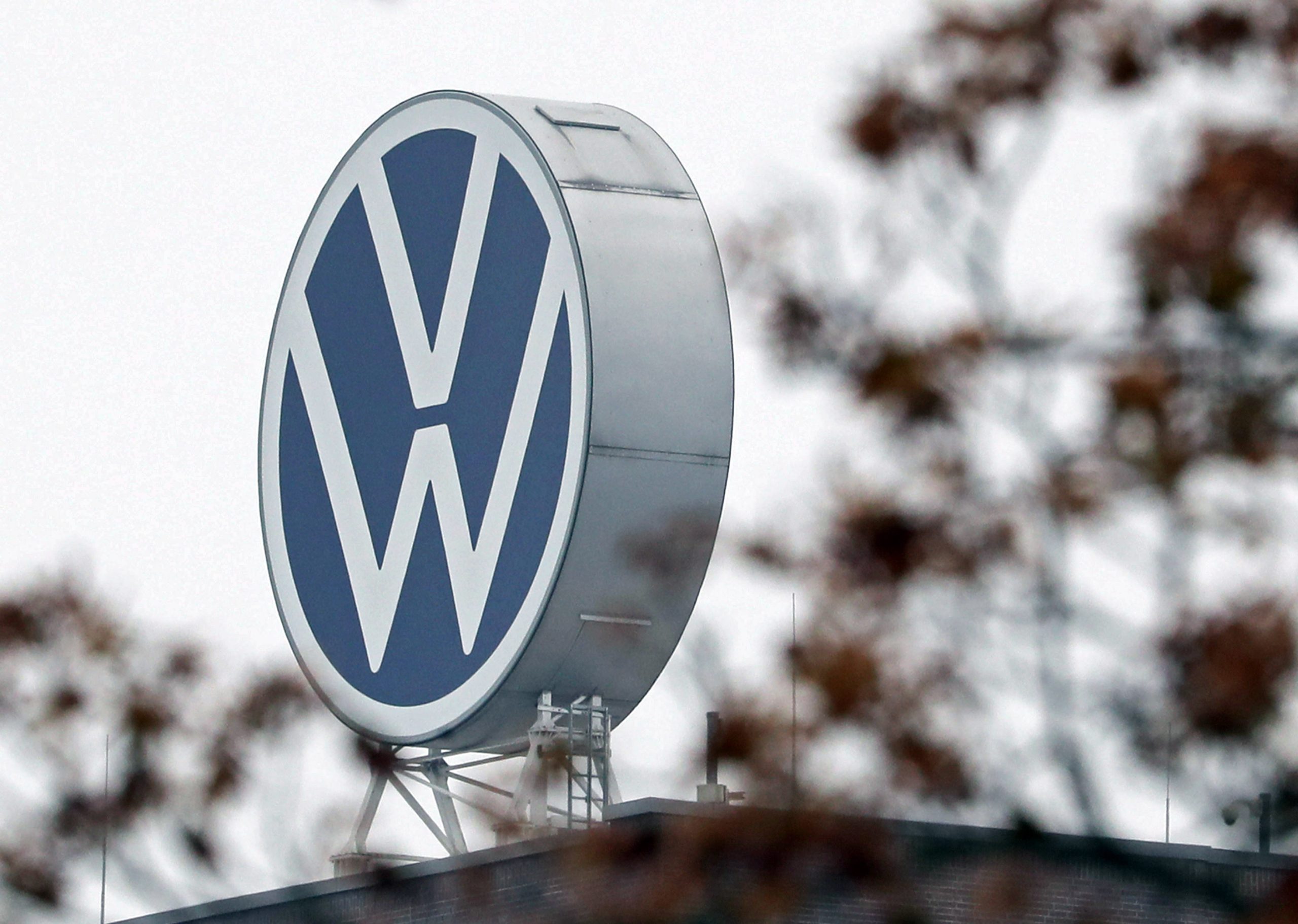 Volkswagen condenada a pagar 16 milhões de euros em Espanha em caso “dieselgate”